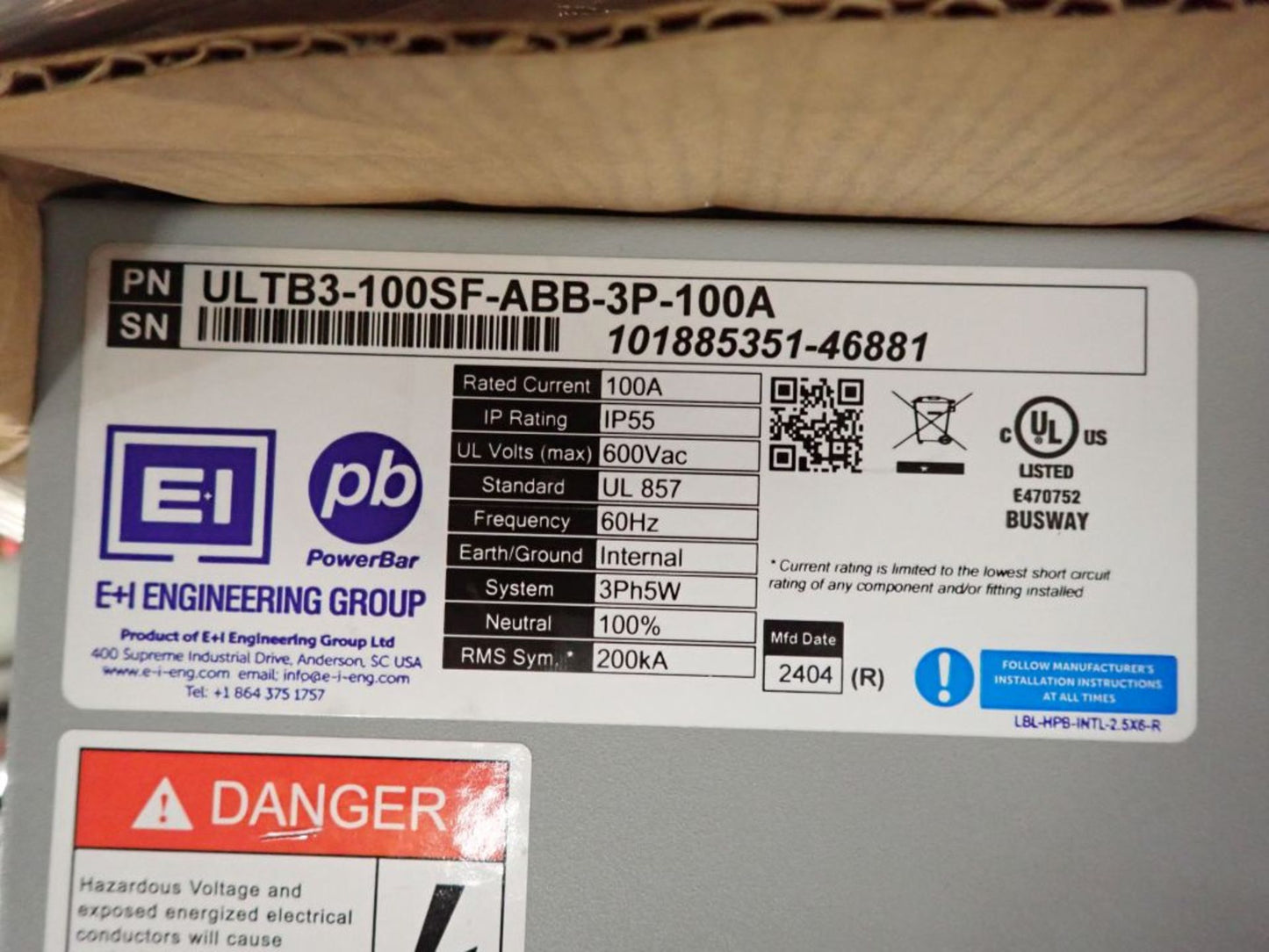 Lot of 24 Vertiv 100A Busway P/N ULTB3-100SF-ABB-3P-100A, 100A, 600V, 3PH