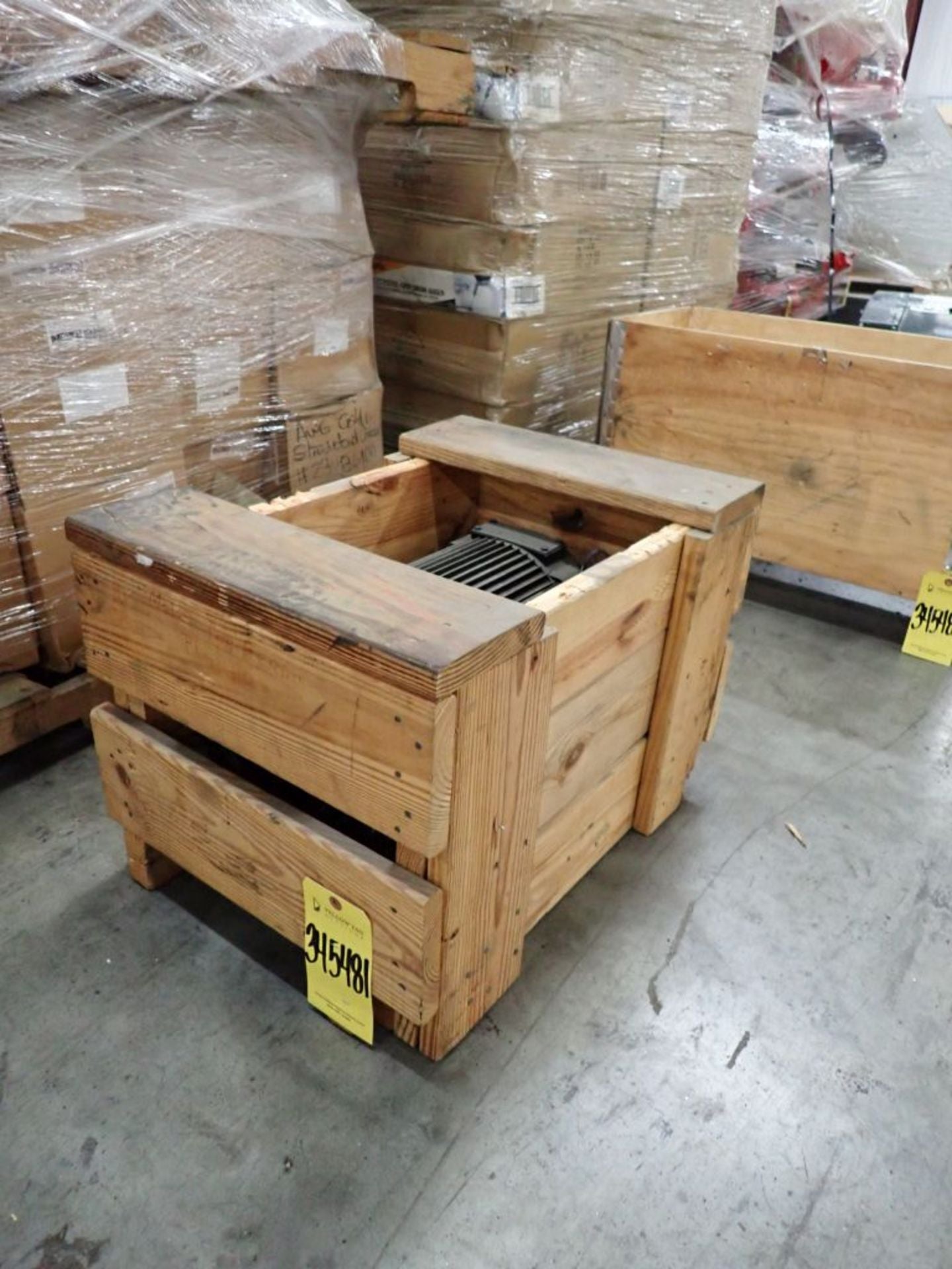 7.5HP Powertec Brushless Motor A18CMA1000100000 2500 RPM 640V Frame 184T