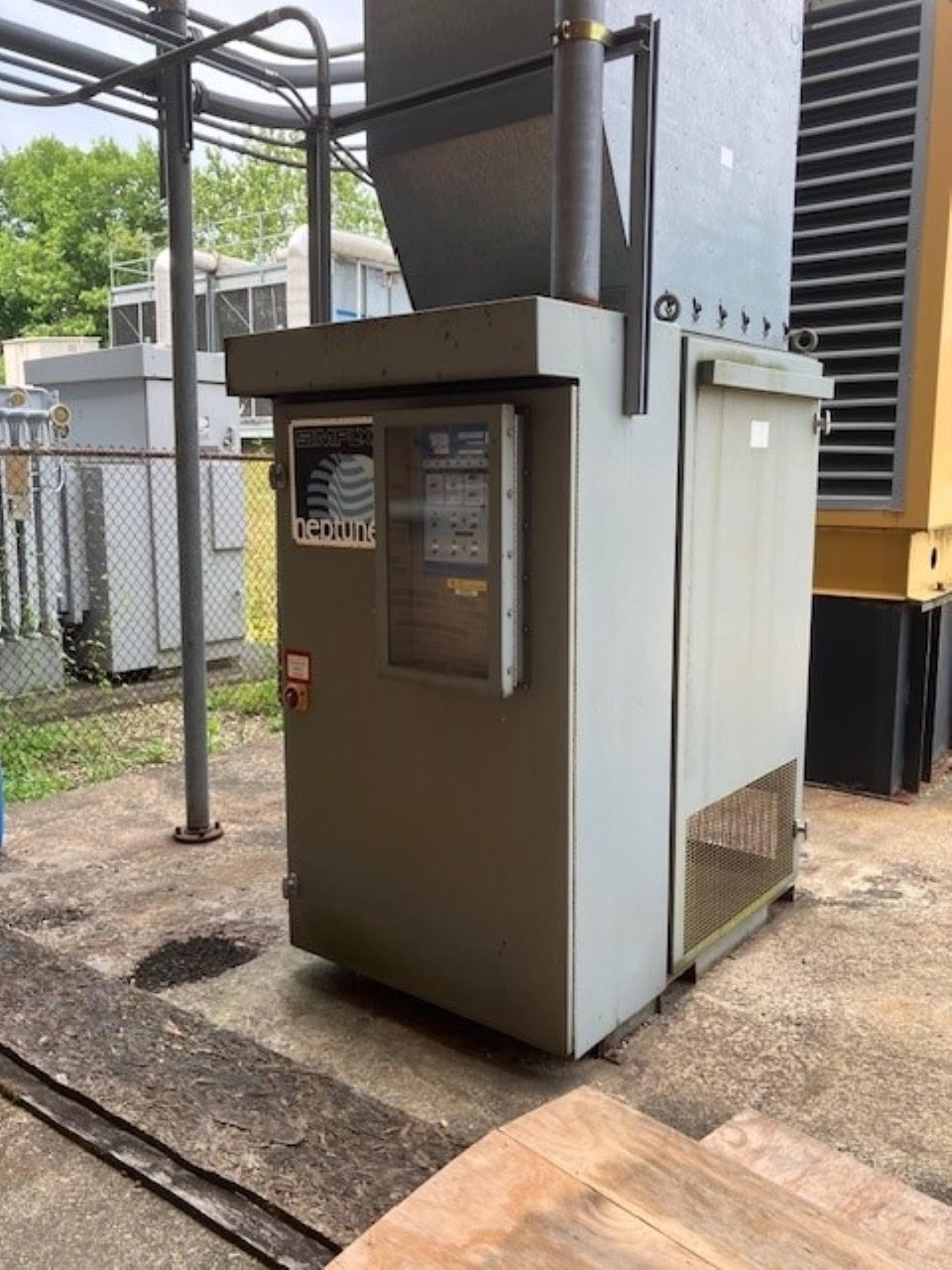 Simplex Neptune Outdoor Resistive Load Bank 480V 3Ph Stationary Generator Test