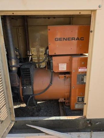 AS-IS 35KW Generac 99-A01479-S NG/LP Generator 1PH '99 AS-IS Non Working