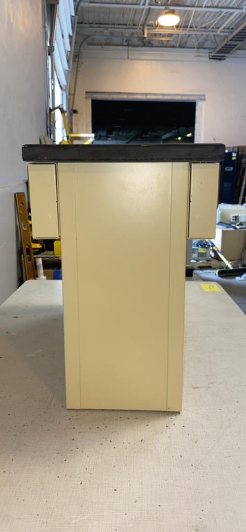 25x12x18" Lab Casework Reagent Shelf w/ Wiremold Metal & Epoxy Top(S6LLST5166)