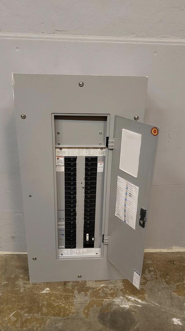 PRL1 225A Cutler Hammer Panelboard 208/120 Loaded 42 Pole(S6LLST9760)