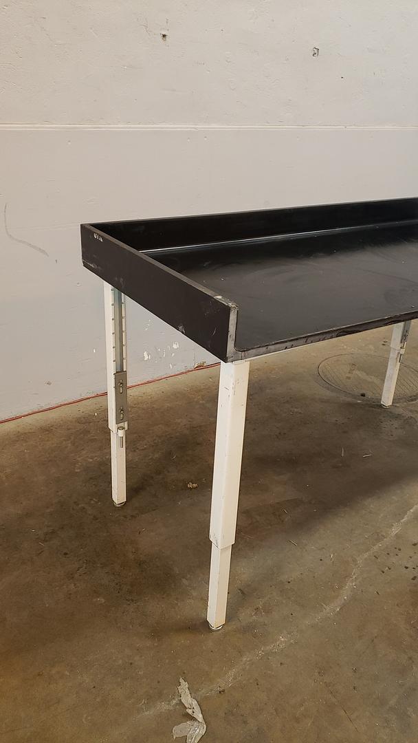 5' Lab Table W/Black Epoxy Countertop(S6LLST11458)