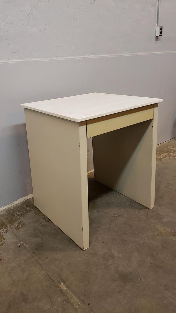Lab Casework Desk W/ Top 30x30x36(S6LLST8486)