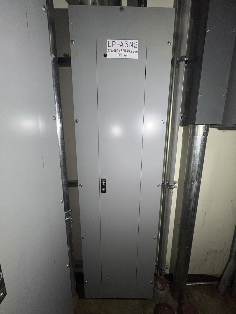 PRL2 225A 480/208V Panelboard W/ Main 42 Circuit Neut. 400A (S6LLST13230)