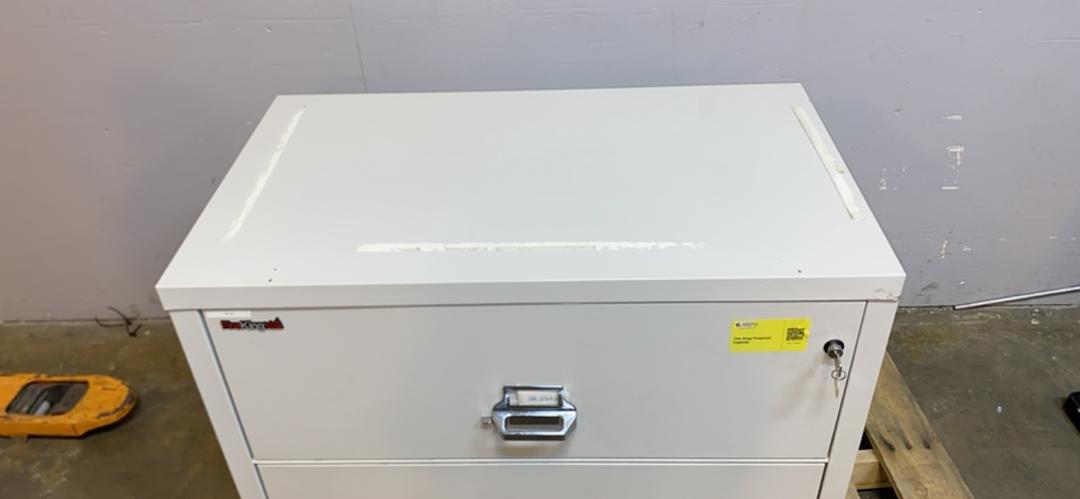 2 Door Fire King Fireproof Cabinet w/ Key(S6LLST6587)