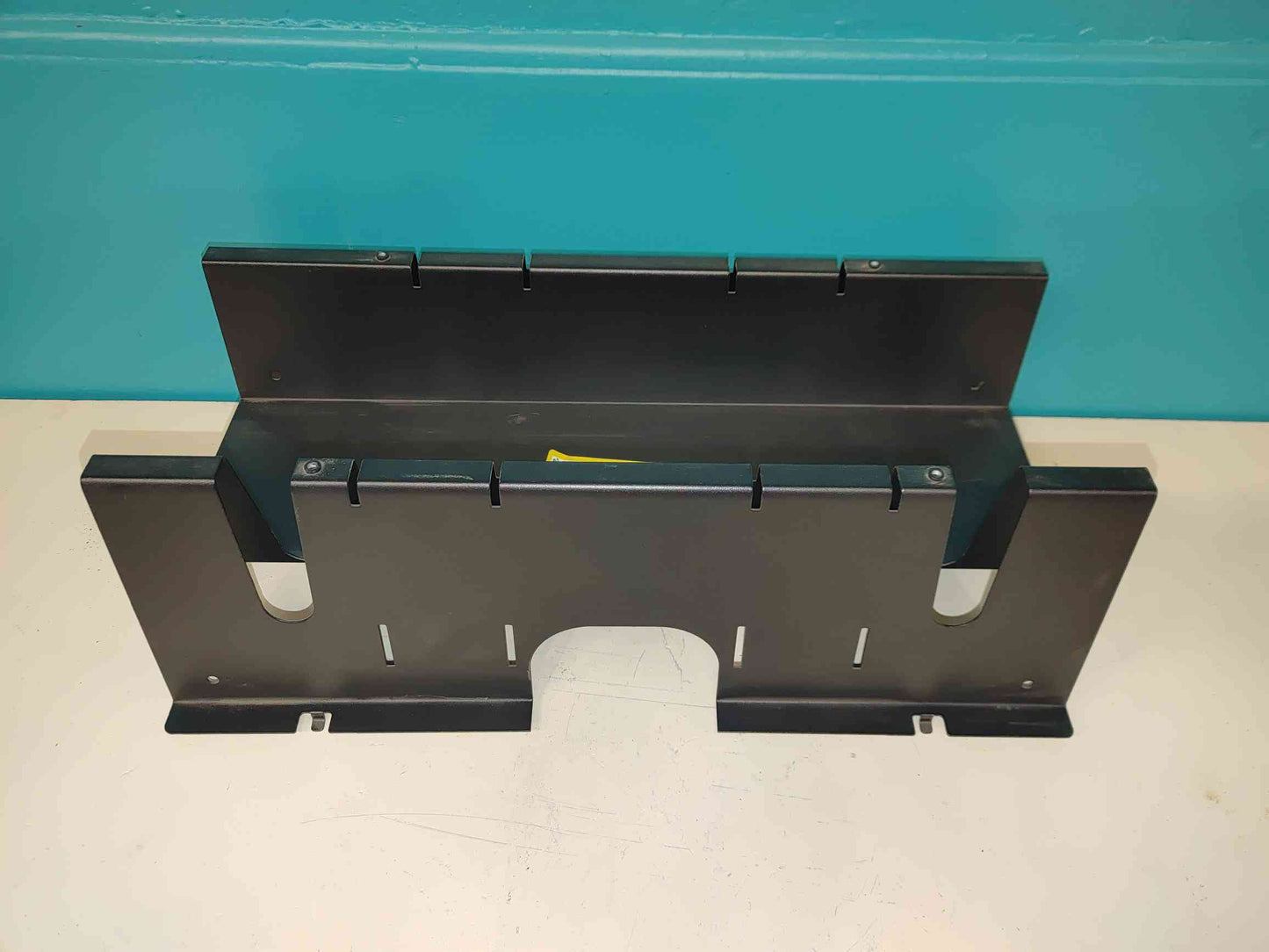 APC Cable Management Trough 870-41138B(S6LLST4005)