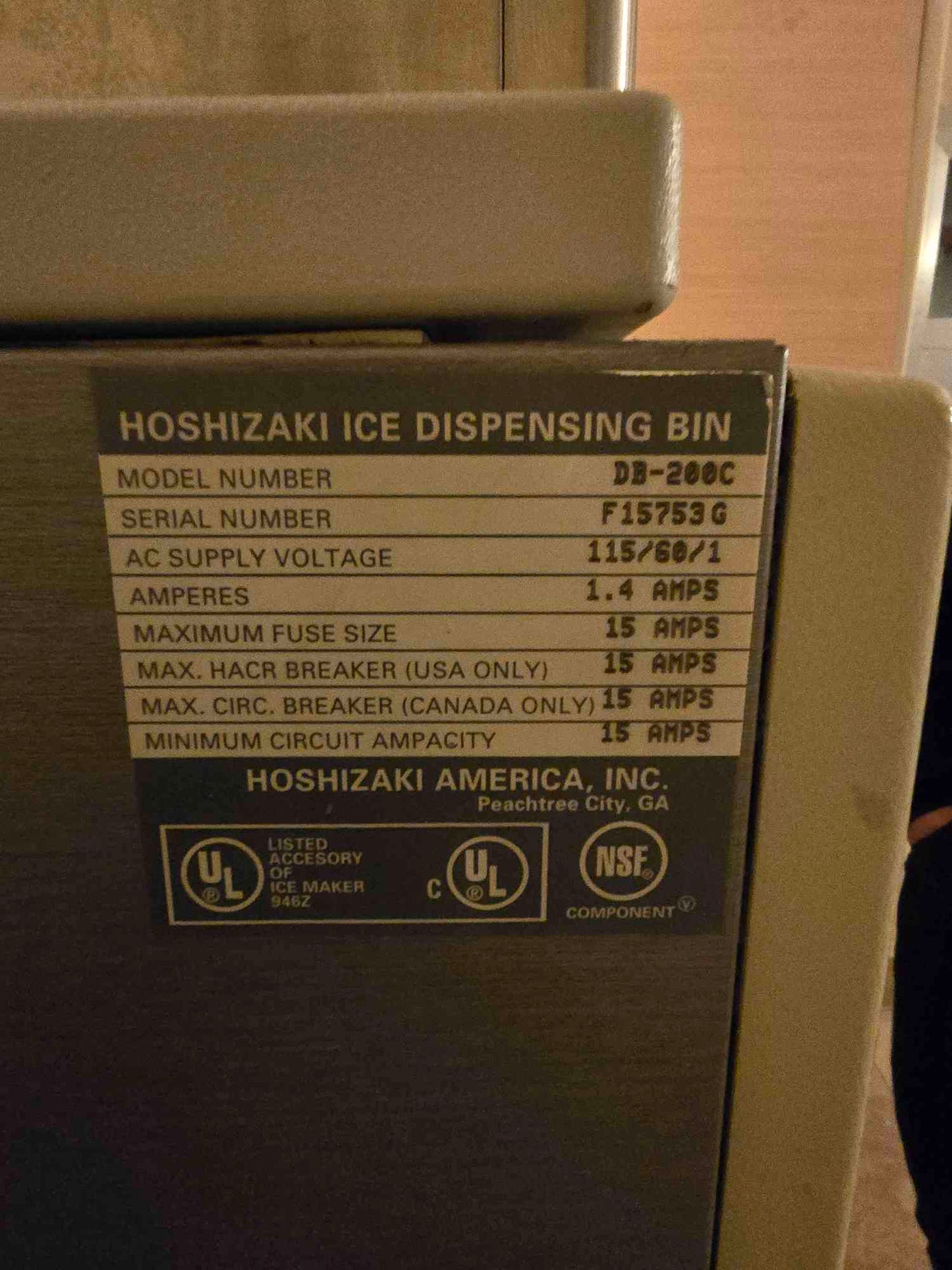 Hoshizaki Commercial Ice Dispenser W/ Ice Maker KM-515MAH (SKU: 111458)