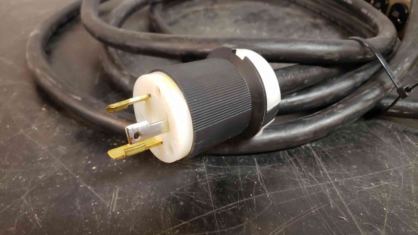 *Pickup Only* ETL 8 Plug Small PDU Strip 125V PD193011XST-200/240V-16A(104014)