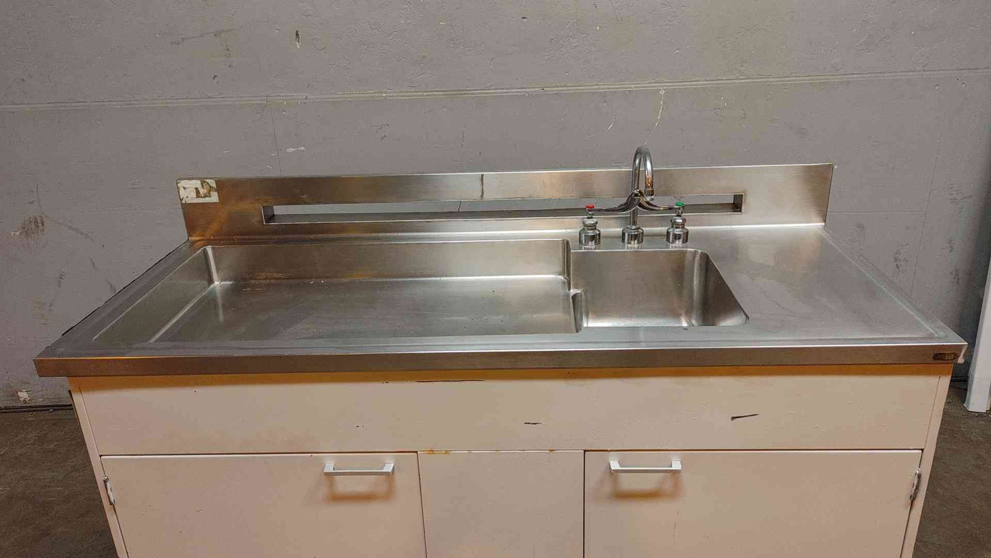 5' St.Charles Stainless Steel Sink Base Bundle (108339)