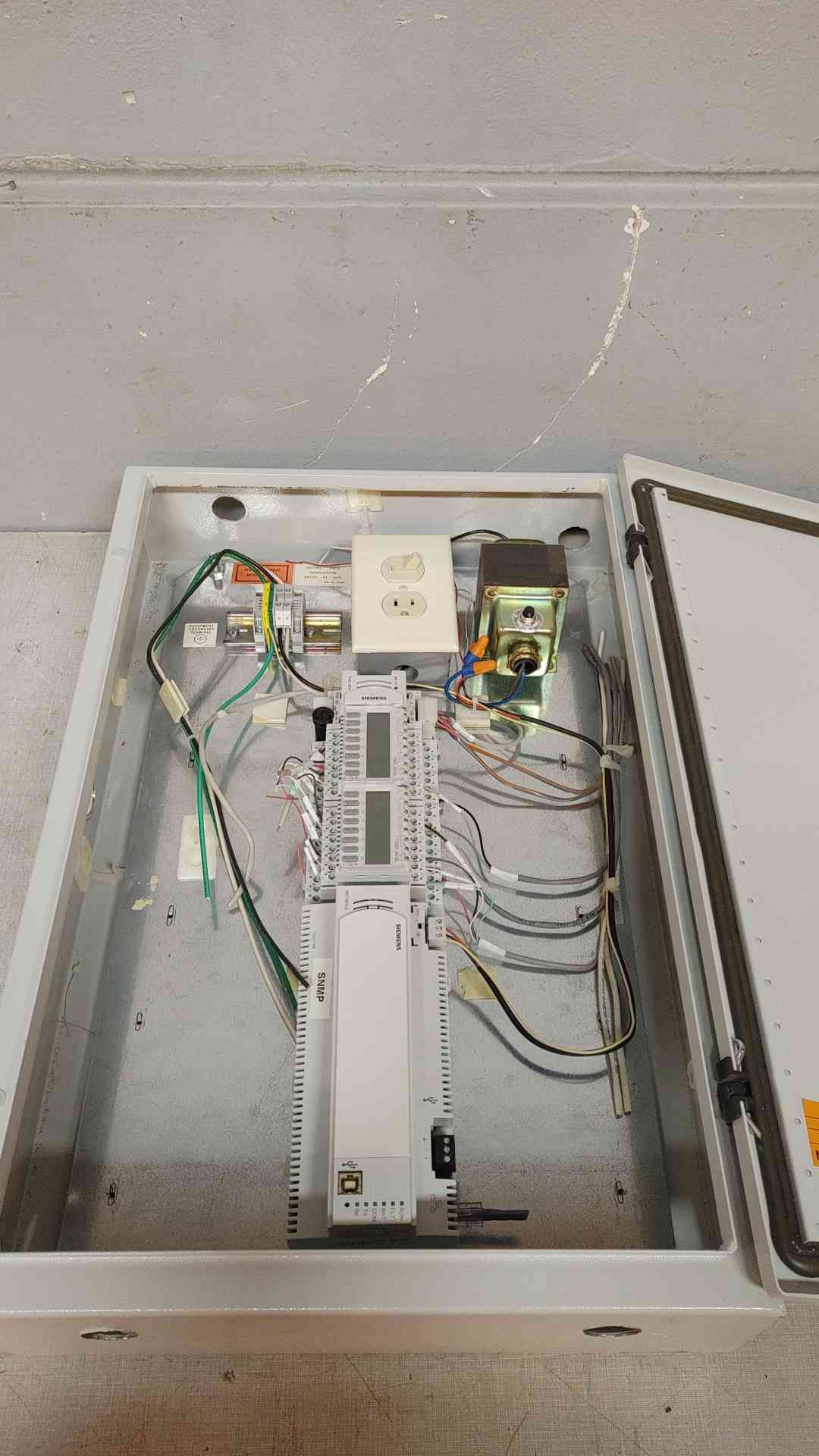 Gray Gateway Panel (SKU: 108463)