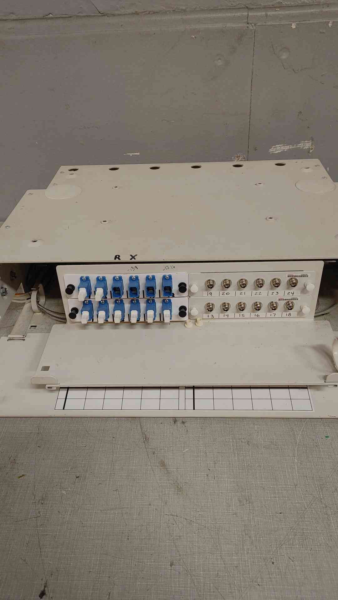 AT&T Lightguide Distribution Shelf (108807)