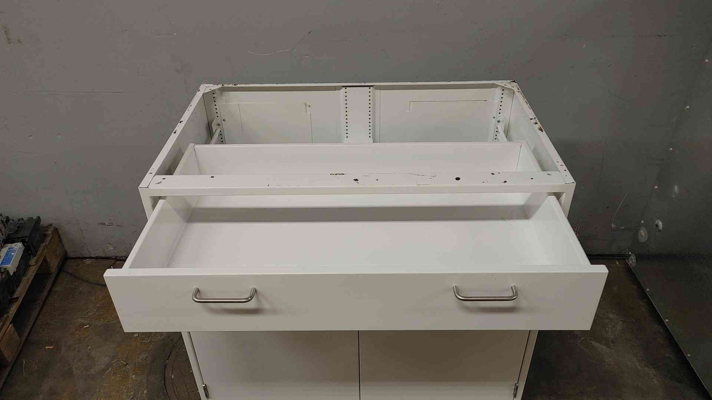 3' Jamestown Mixed Casework (109223)