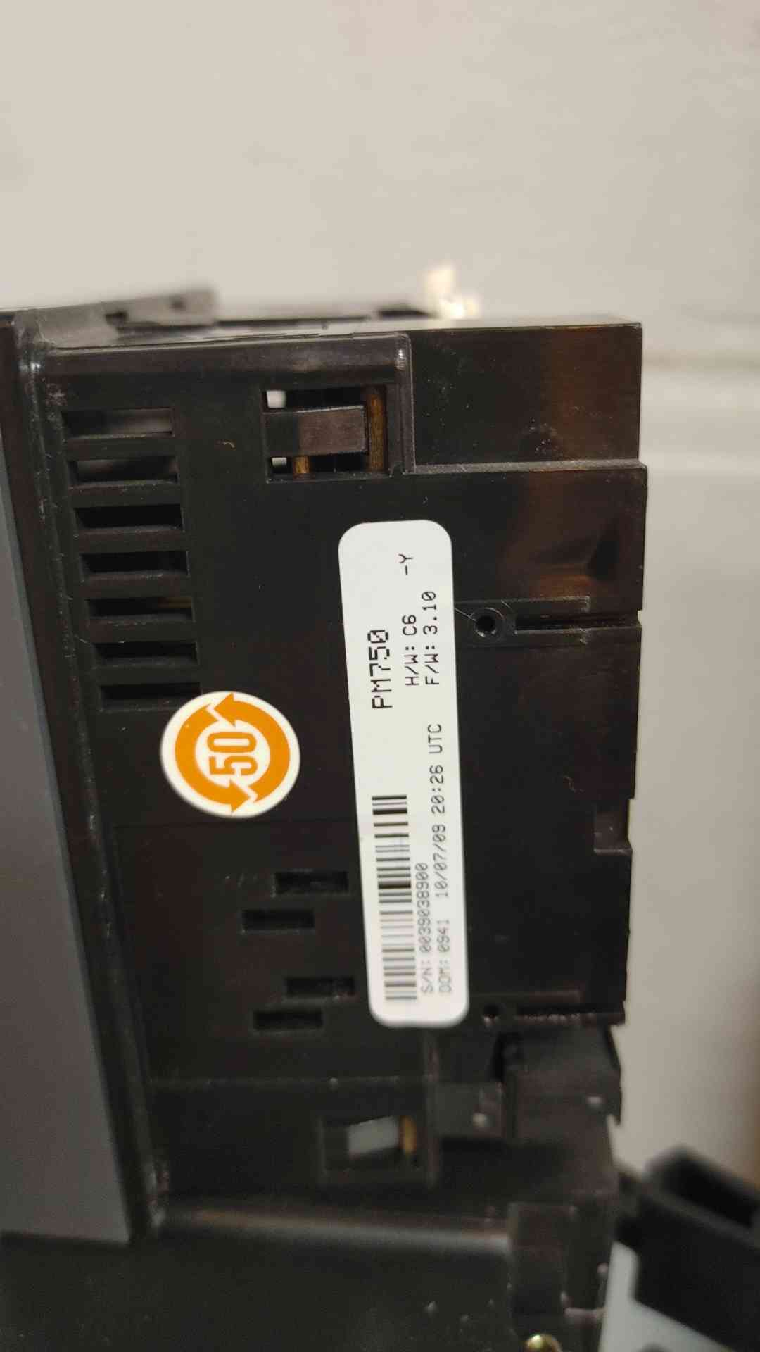 Square D Power Logic PM750 (109354)