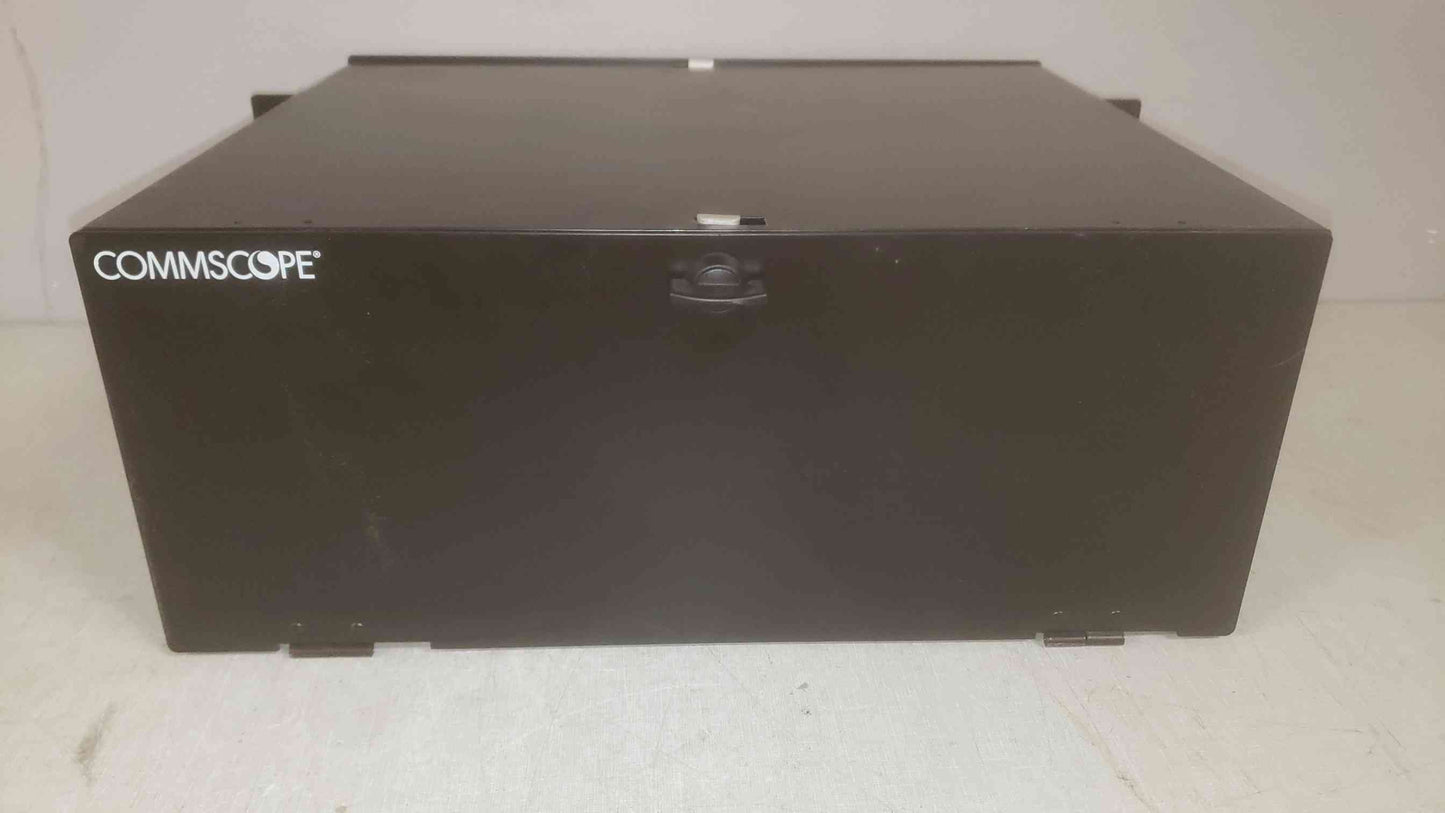 COMMSCOPE Fiber Optic Box BK 4U-PNL (SKU: 109967)