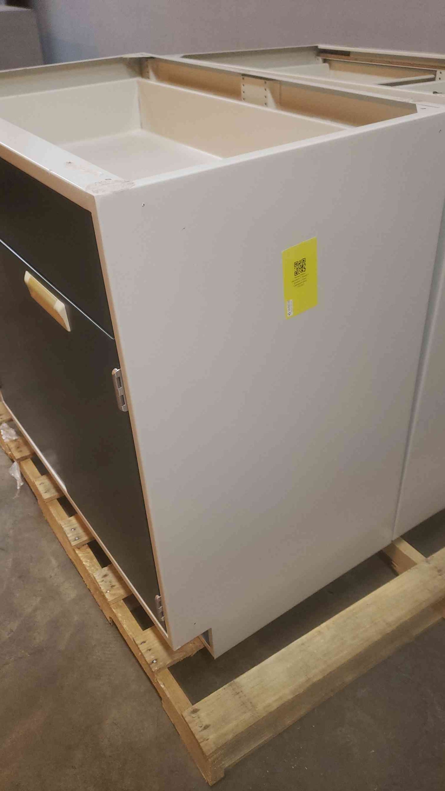 Fisher Hamilton 3' Mixed 1 Drawer 2 Door Metal Casework (SKU: 110182)