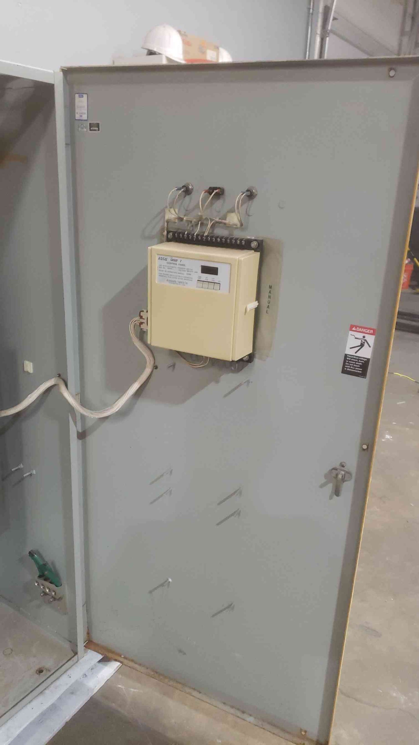 ASCO 600A 480Y/277 3PH 4W ATS E940360097XC 940 Series Automatic Transfer Switch (ATS)