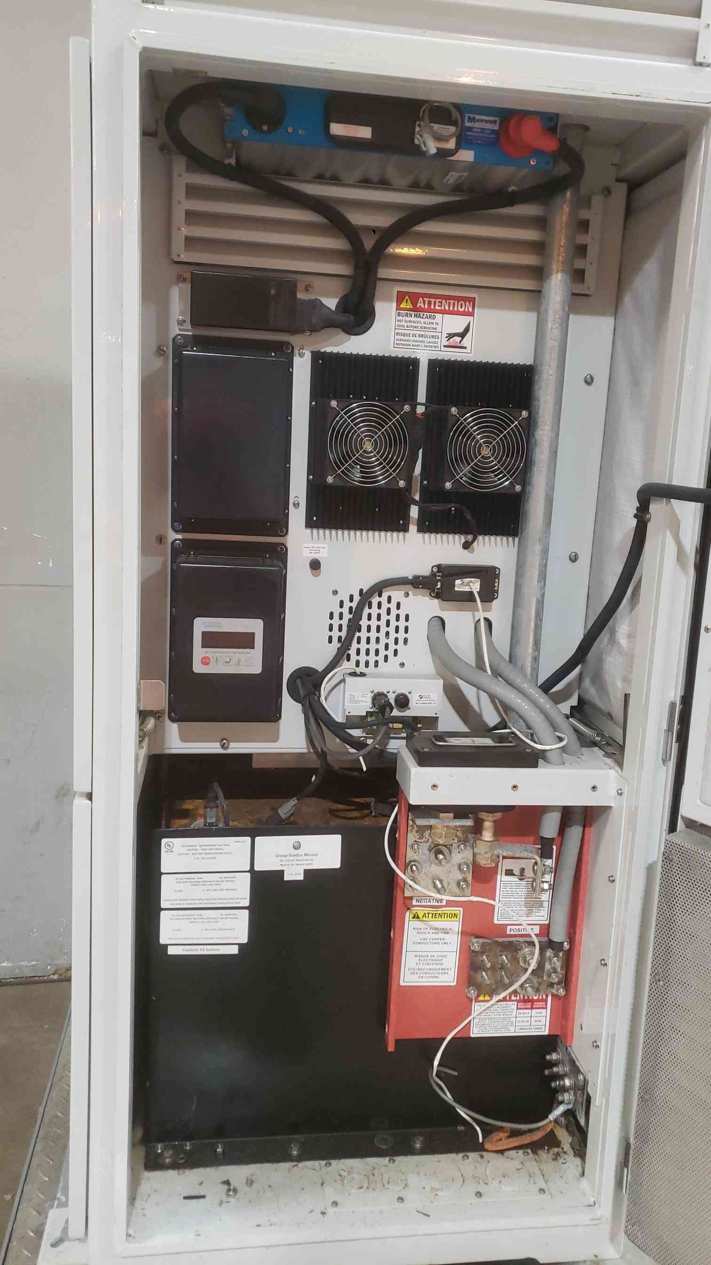 15KW Polar Power 8220-603-D-15-02 270A 40-60V Diesel 25Hrs. (SKU: 111468)