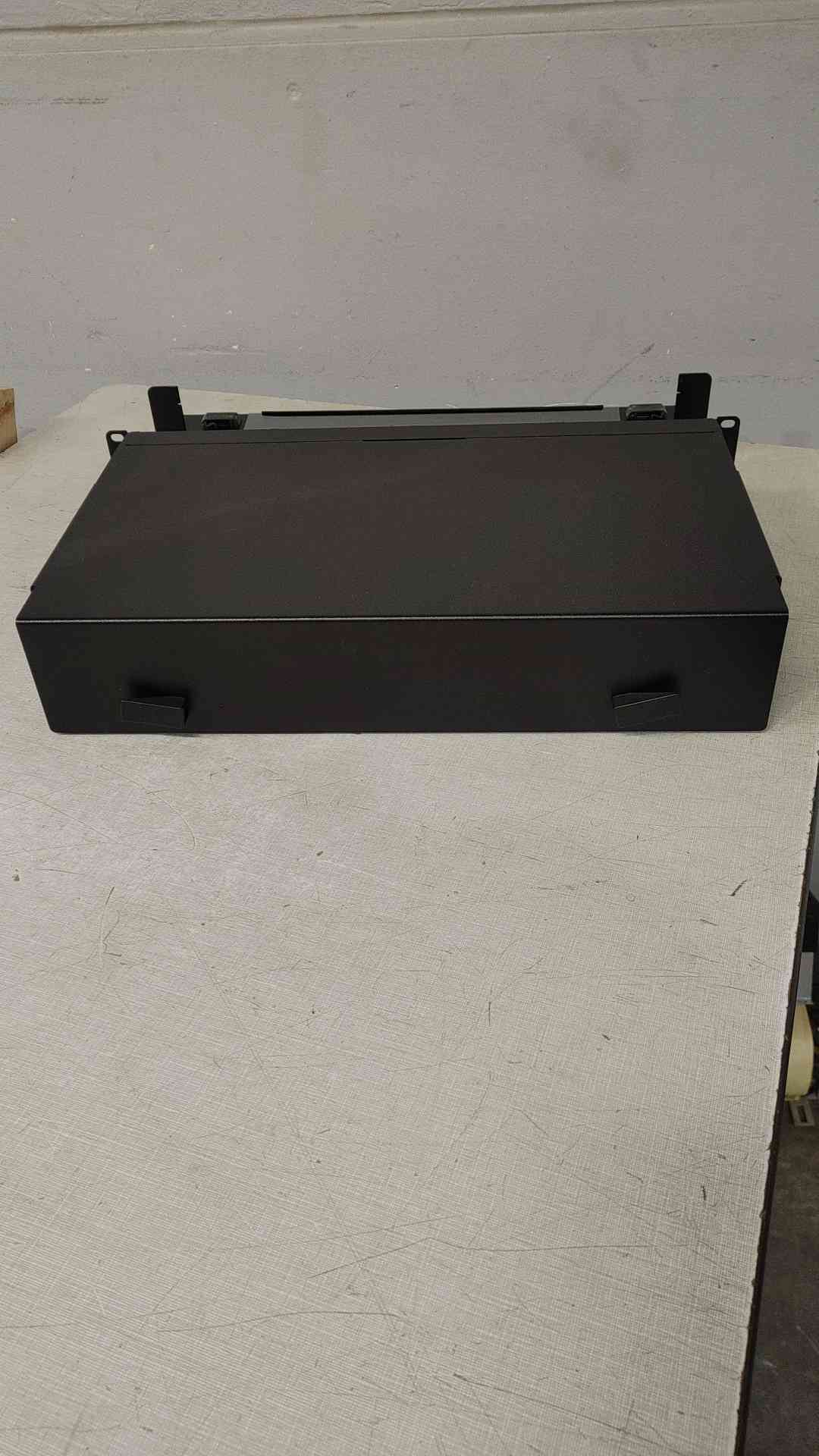 BELDEN AX107286 (FX UHD)Short Fixed Patch Panel Housing(SKU:111506)
