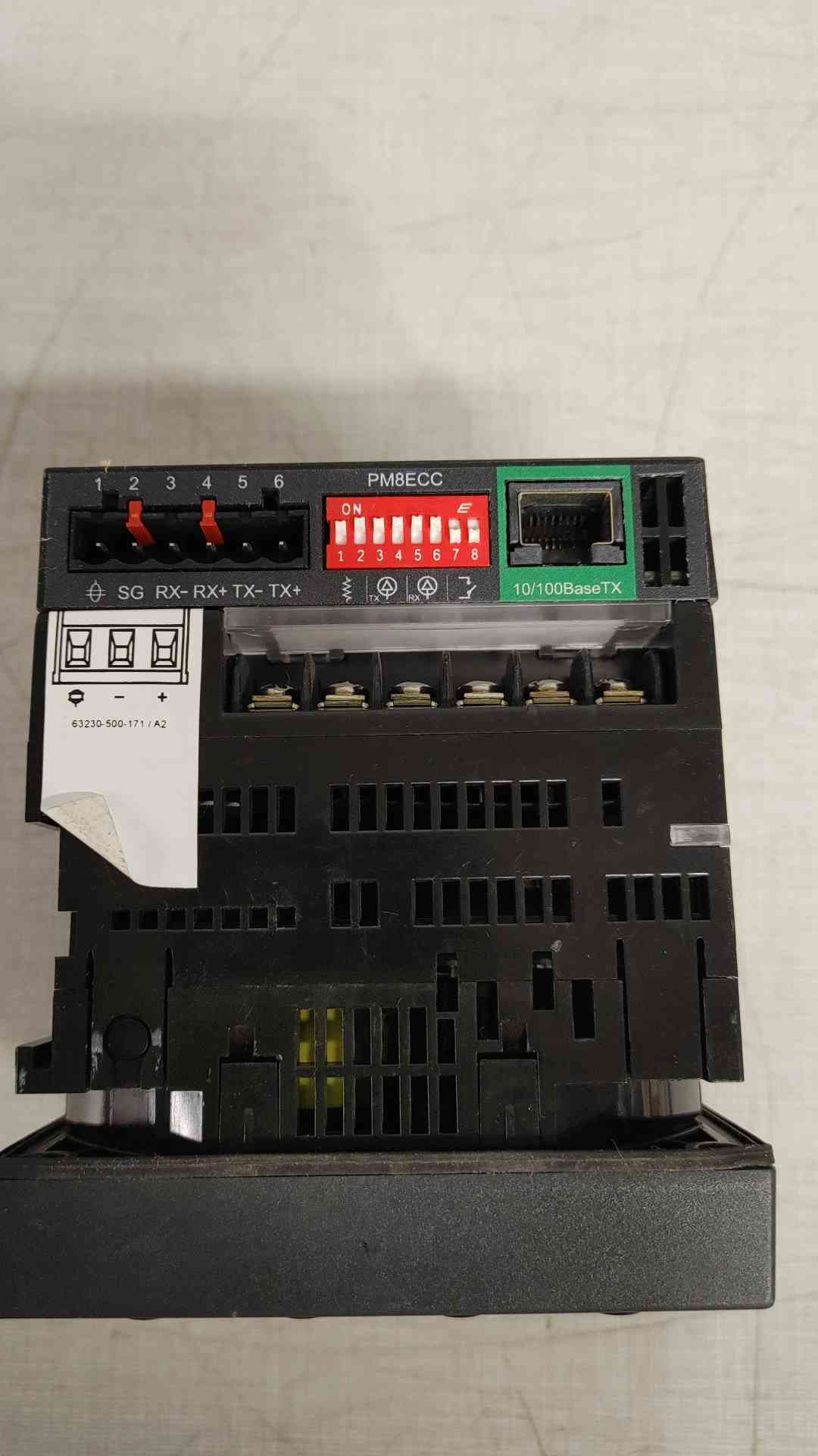 SQUARE D PowerLogic PM870 power meter w/ integrated display(SKU: 111575)