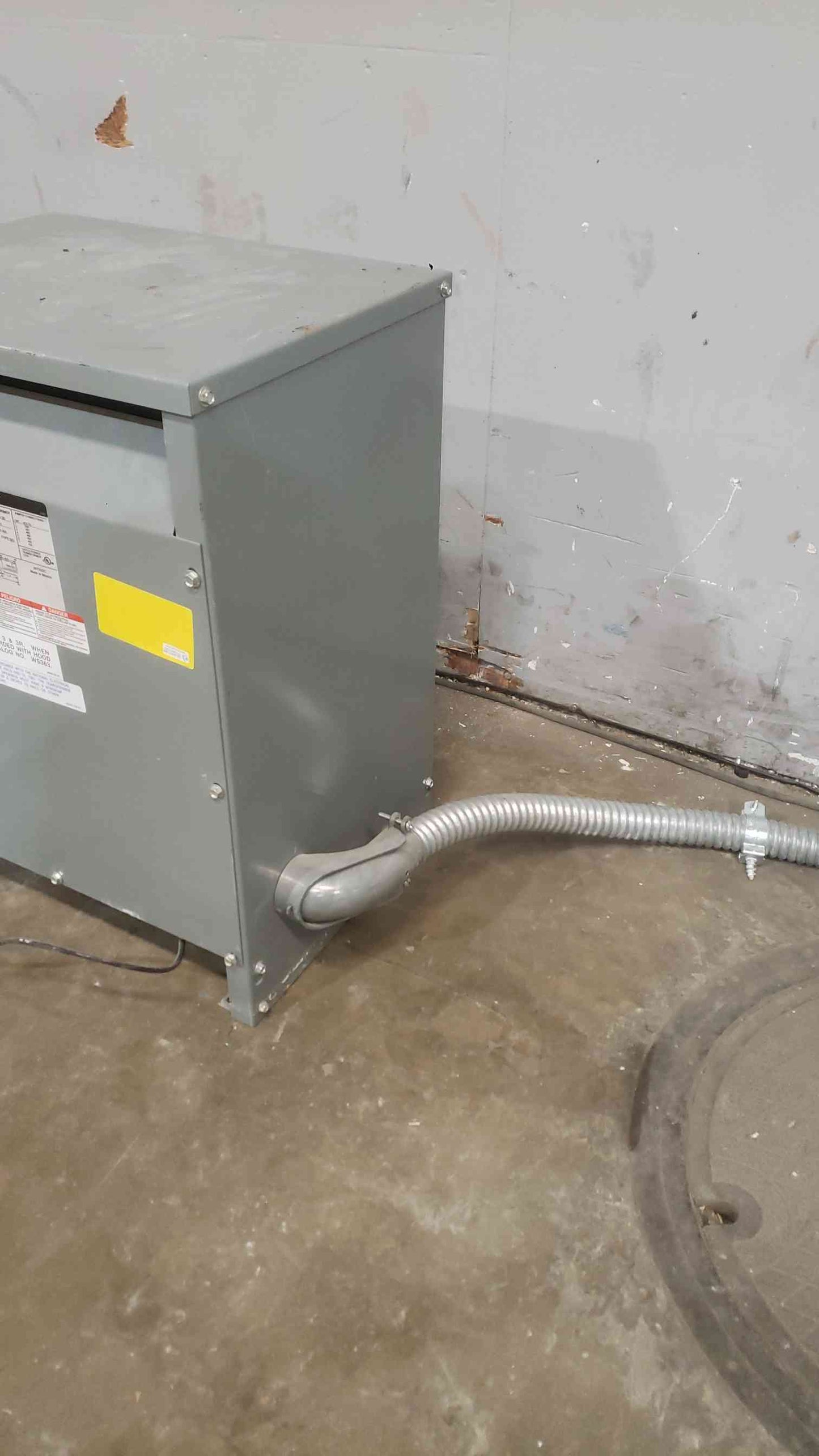 30KVA Square D 480v x 208Y/120 3PH Transformer 30T3H (SKU: 111986)