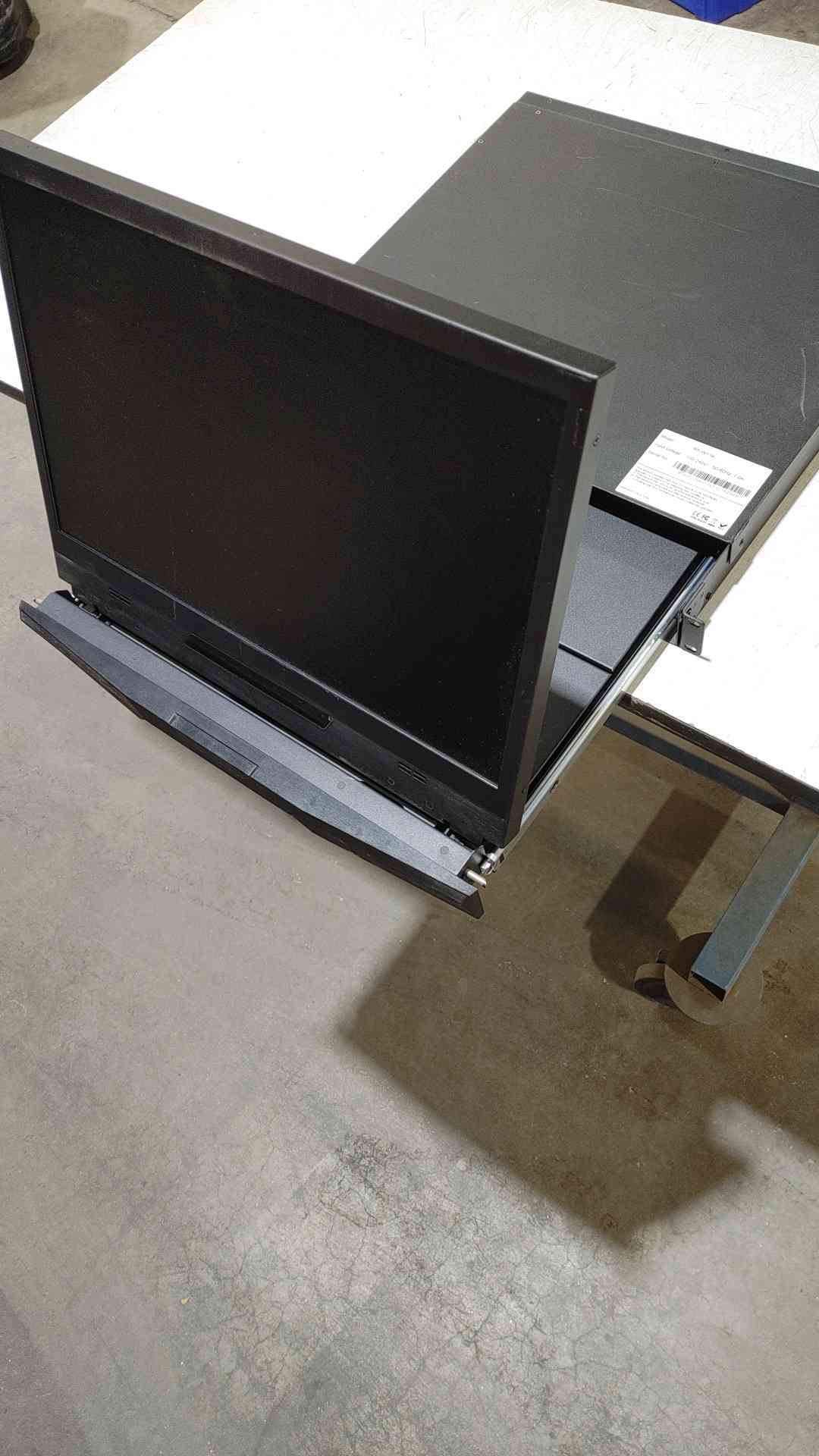 RP-W119 1U 19" Widescreen LCD Monitor Drawer(SKU: 112080)