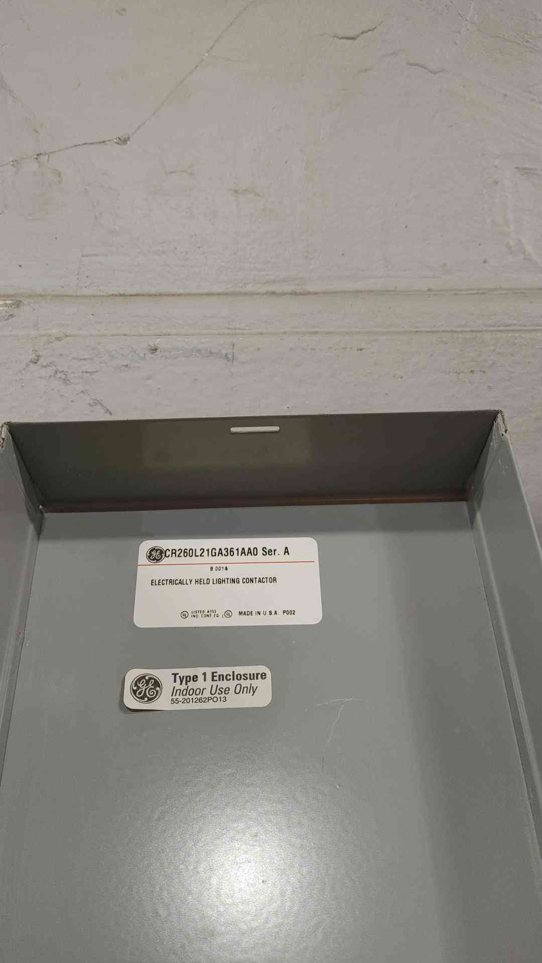 GE 277V Electrically Held Lighting Contactor CR260L21GA361AA0(SKU: 112684)