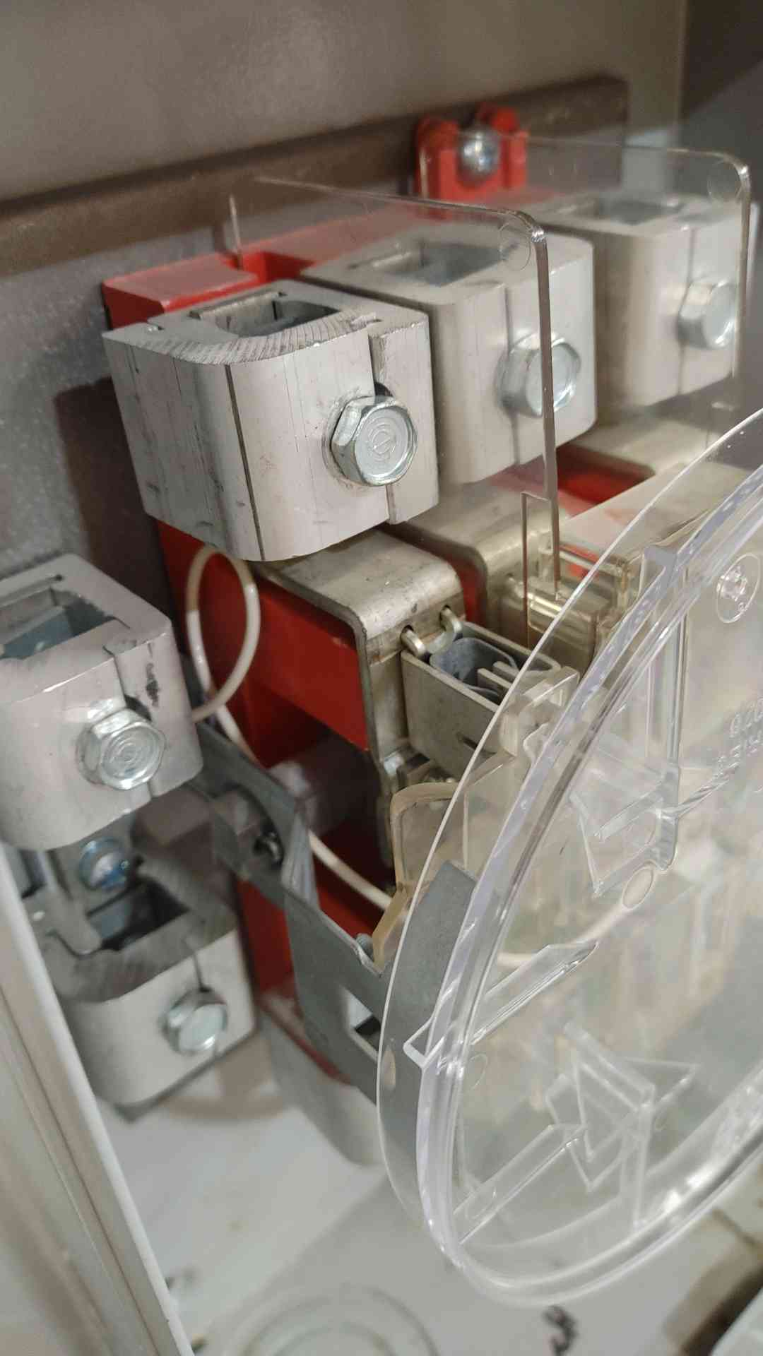 Milbank 200A 600V Single-Position Meter Socket(SKU: 112687)