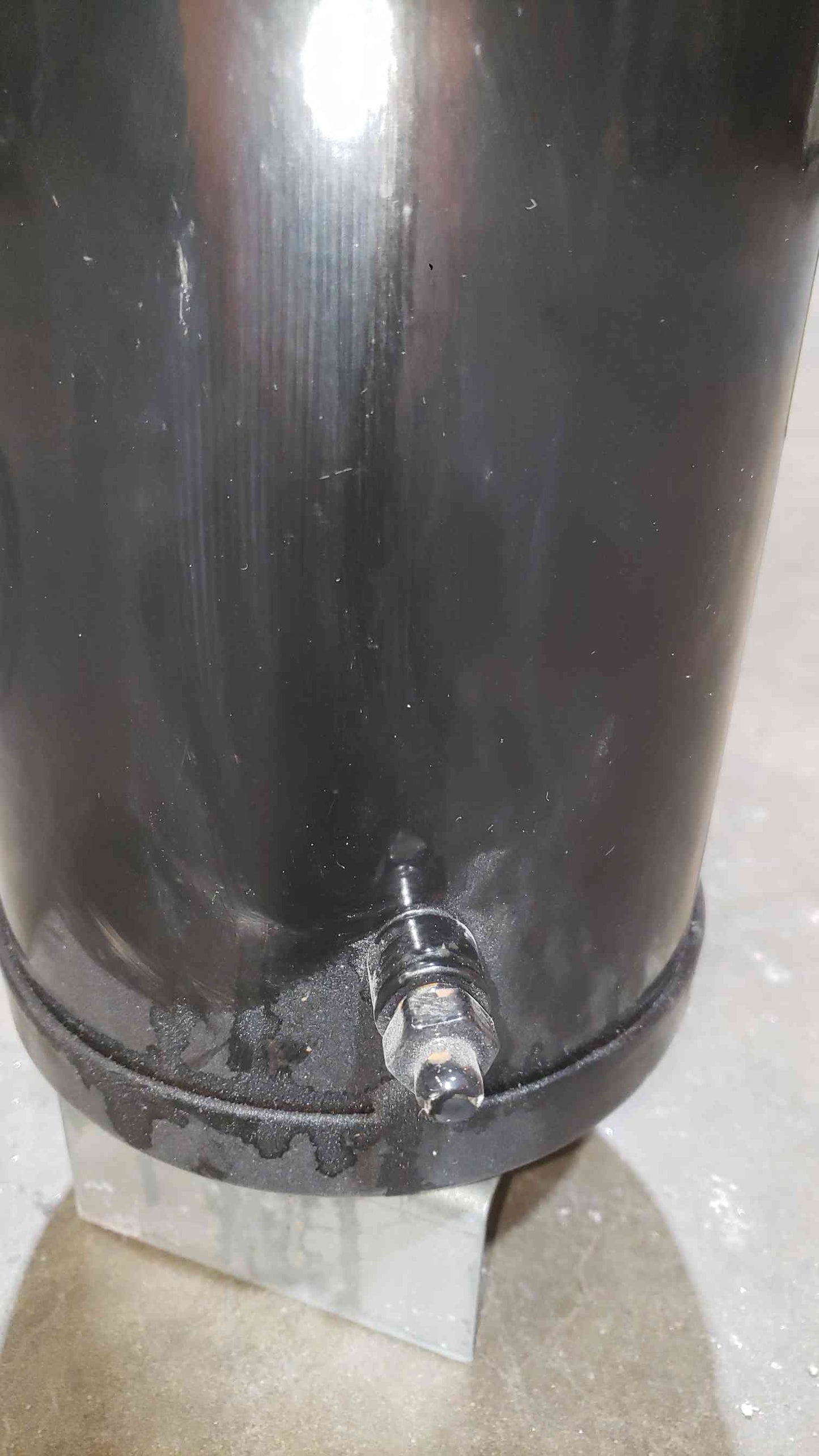 Refrigeration Research 3700 Suction Line Accumulator | HVAC/R Refrigerant Reservoir (SKU: 112846)