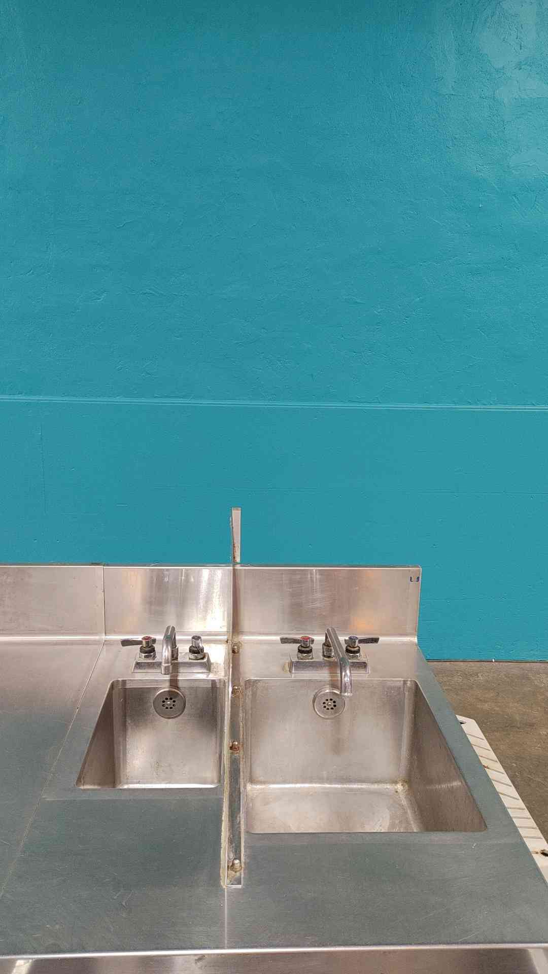 Craig MFG Stainless Steel Cafeteria Prep Dual Sink Commercial Refrigerator/Freezer LB-4-33-SC(SKU: 112994)
