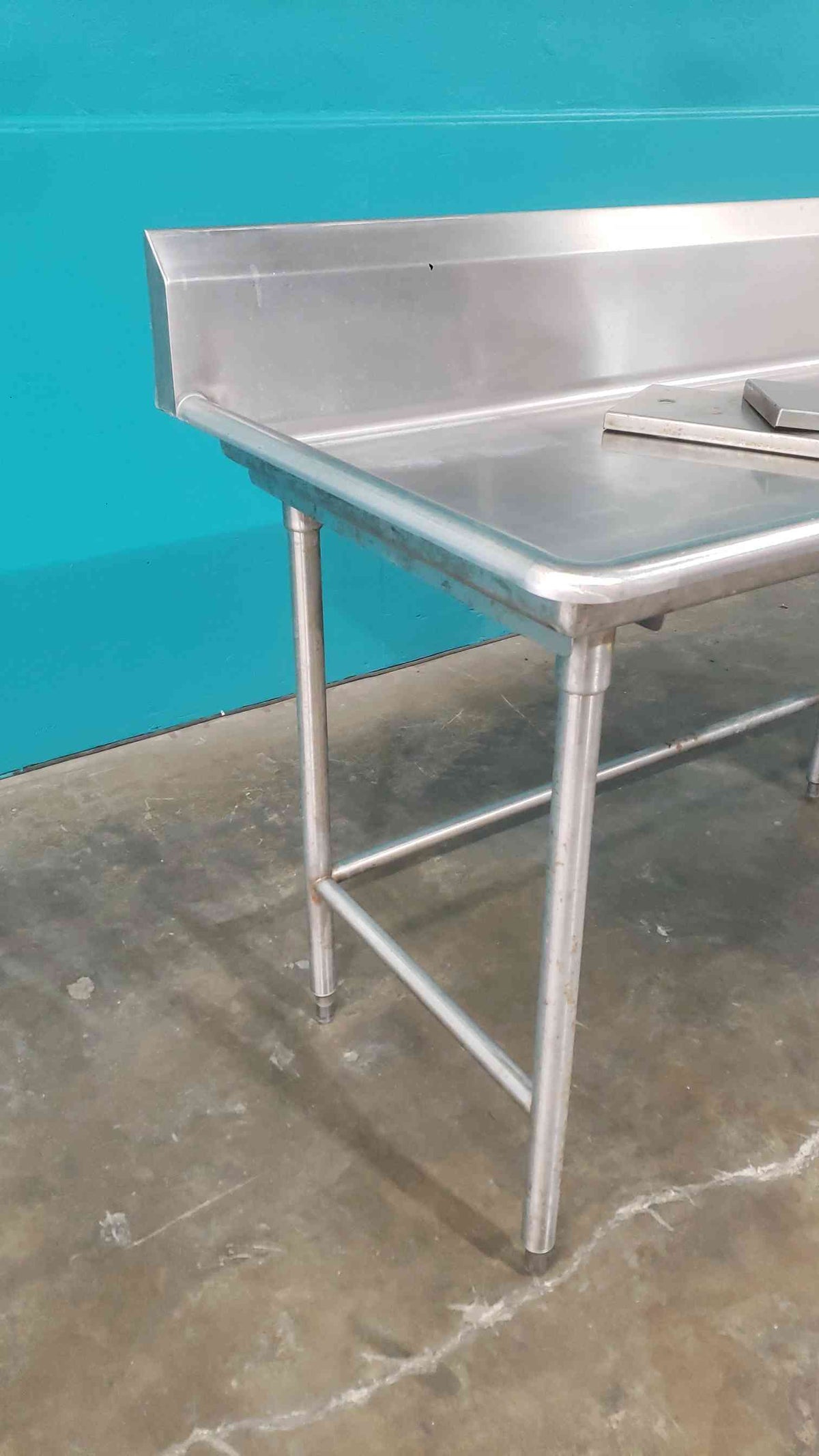 Stainless Steel Cafeteria Prep Workspace W/Drain (SKU: 112995)