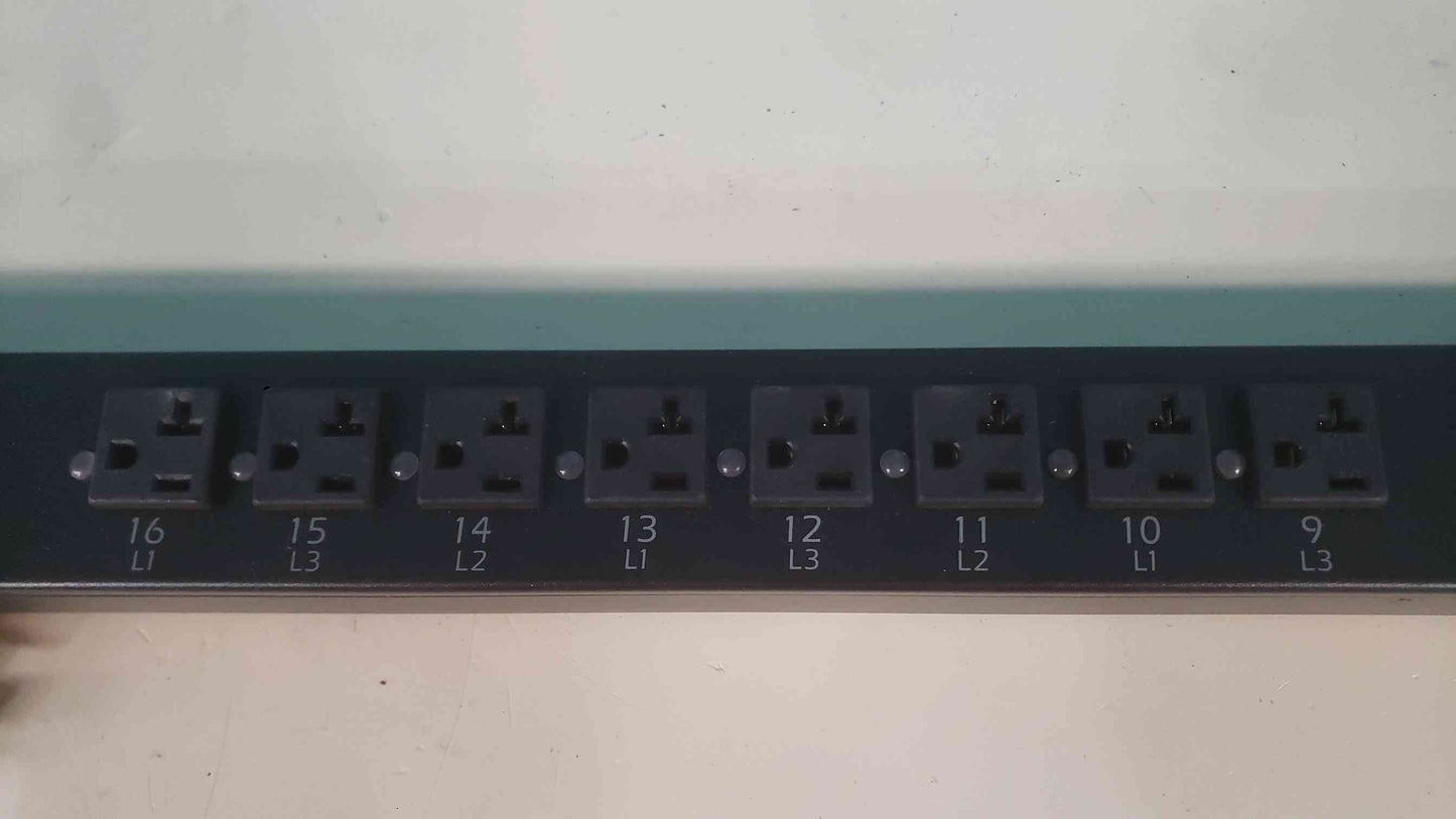 APC AP7960 Switched Rack PDU 0U 3-Phase 5.7kW 120V (24) NEMA 5-20R Outlets L21-20P