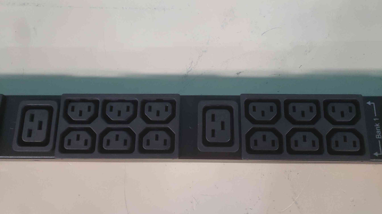 APC AP8841 Metered Rack PDU 2G 0U 30A 200V-208V (36) C13 (6) C19 Outlets L6-30P 5.0kW