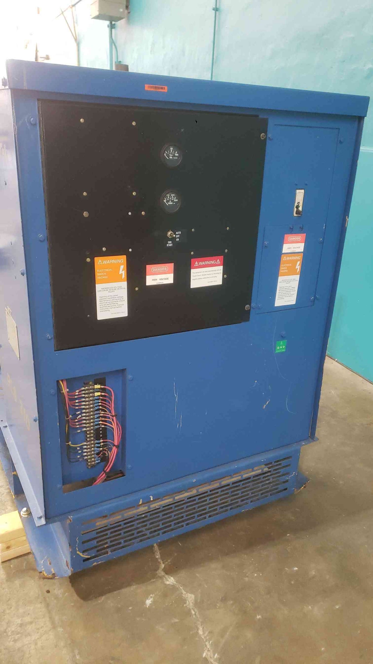 AS-IS 25KW MagneTek RLS 310 120/240V 104A LP/NG (SKU: 113312)