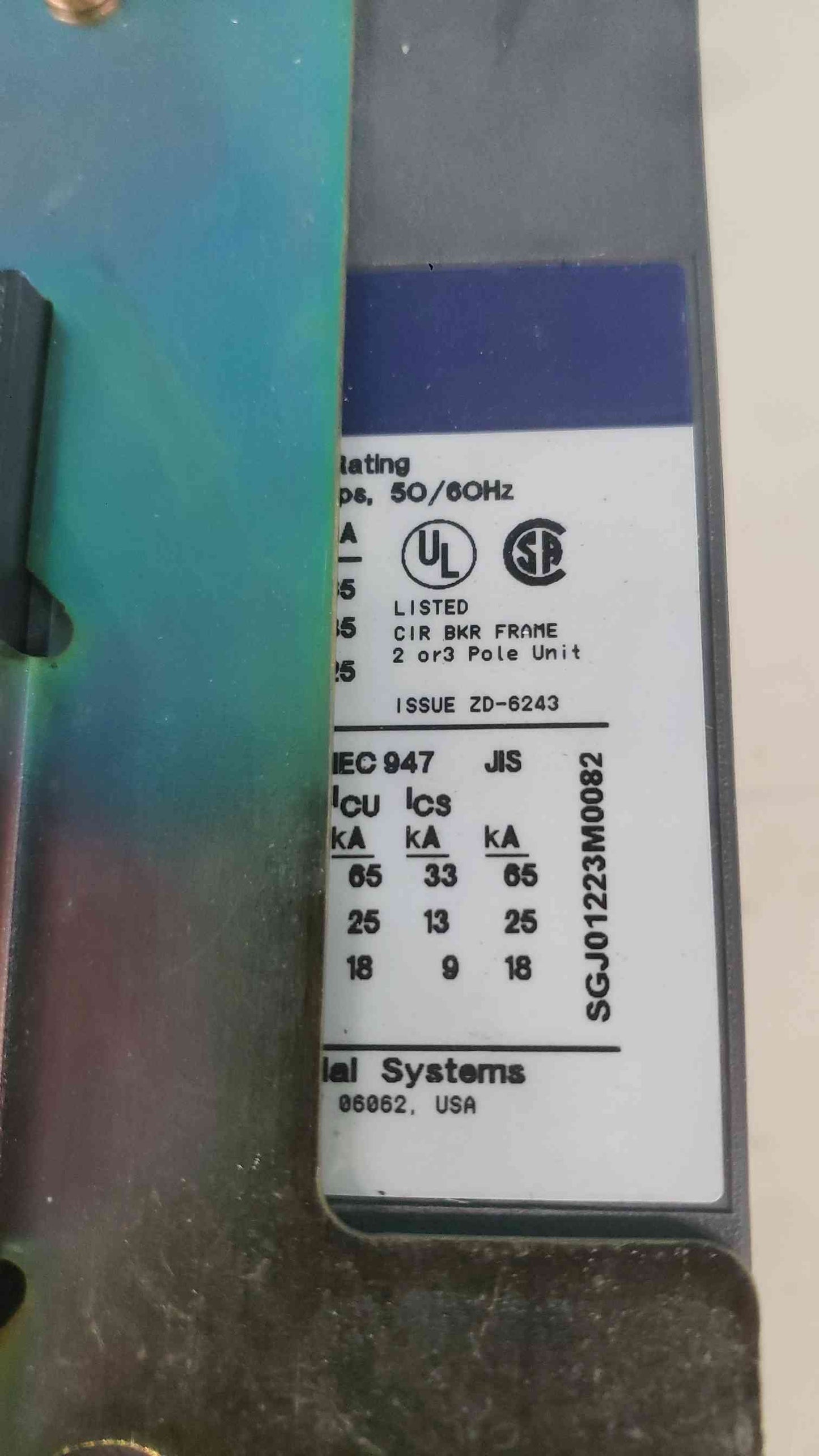 GE Spectra RMS SGHA36AT0400 400A Frame Circuit Breaker 600V w/ SRPG400A 300A Plug (SKU: 113324)