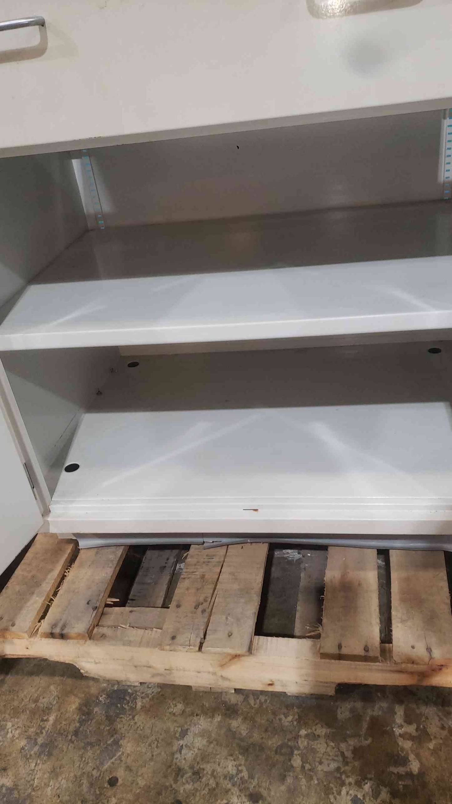 Jamestown 30" Standing Height Mixed Casework (SKU: 113483)
