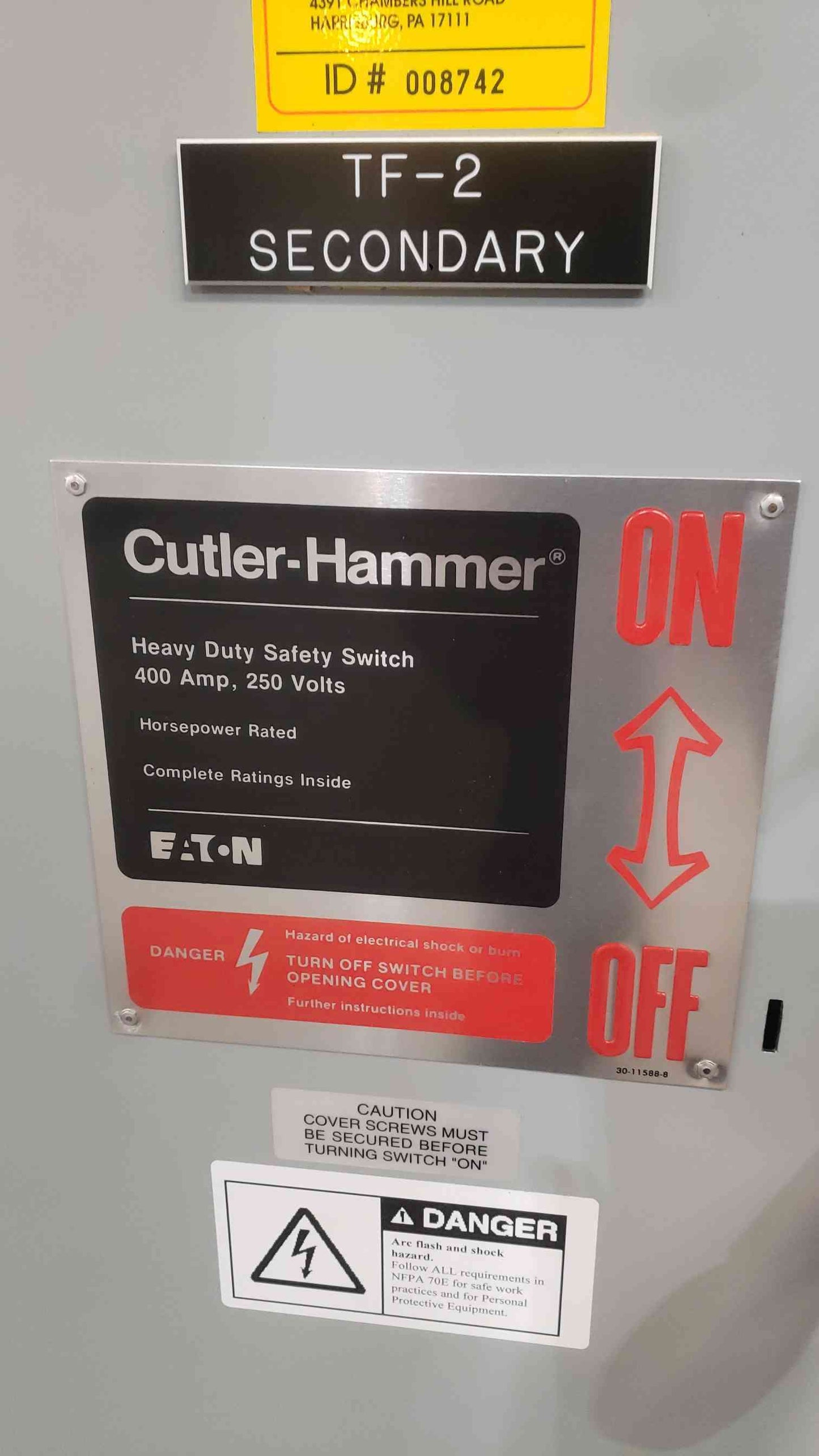 Cutler-Hammer DH325NGK Heavy Duty Fused Safety Disconnect Switch 400A 240V 3P
