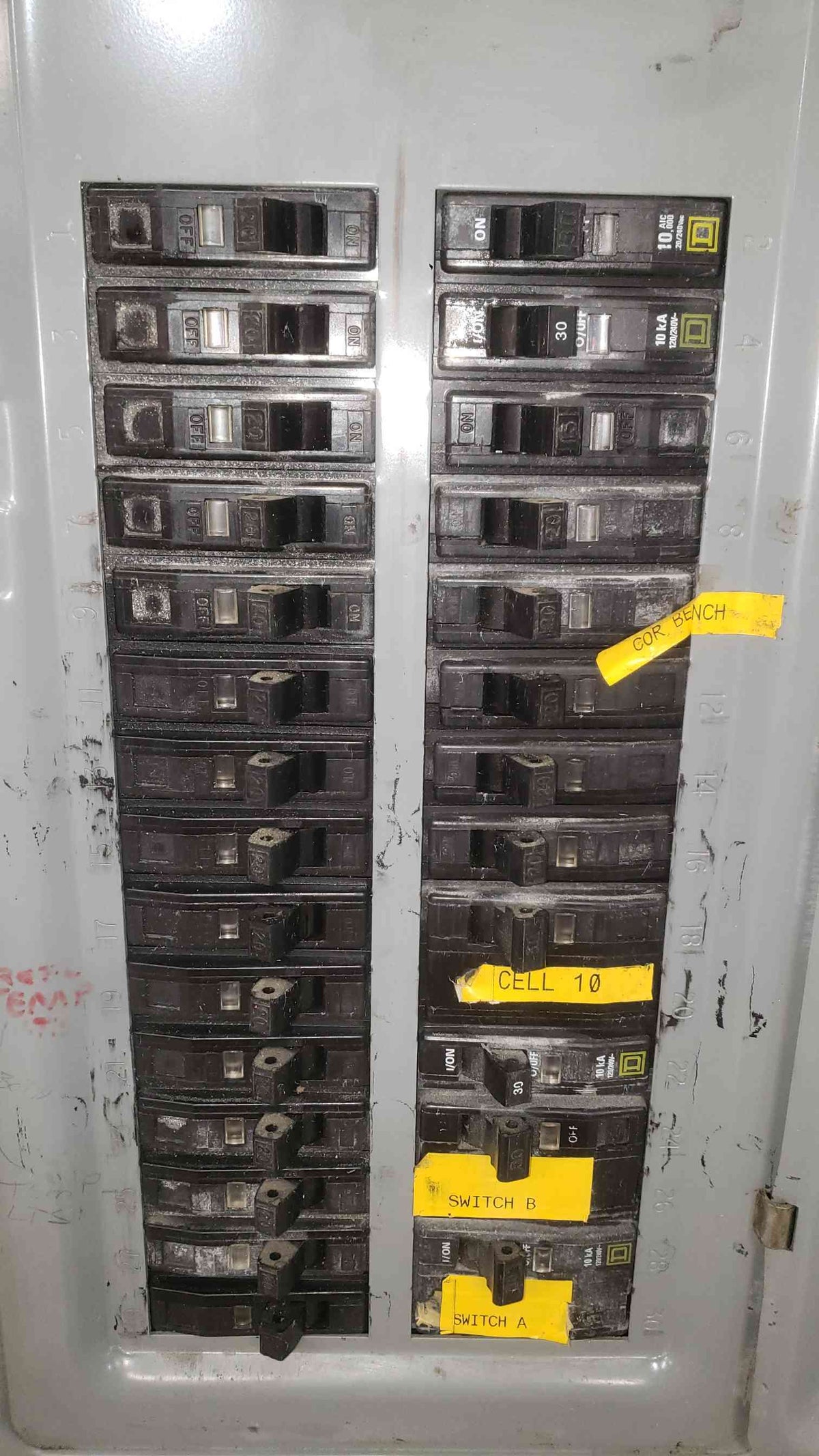Square D QO 3 Phase Panelboard QOC430M Main Breaker 20x 20A 2x 30A 2-Pole Visi-Trip