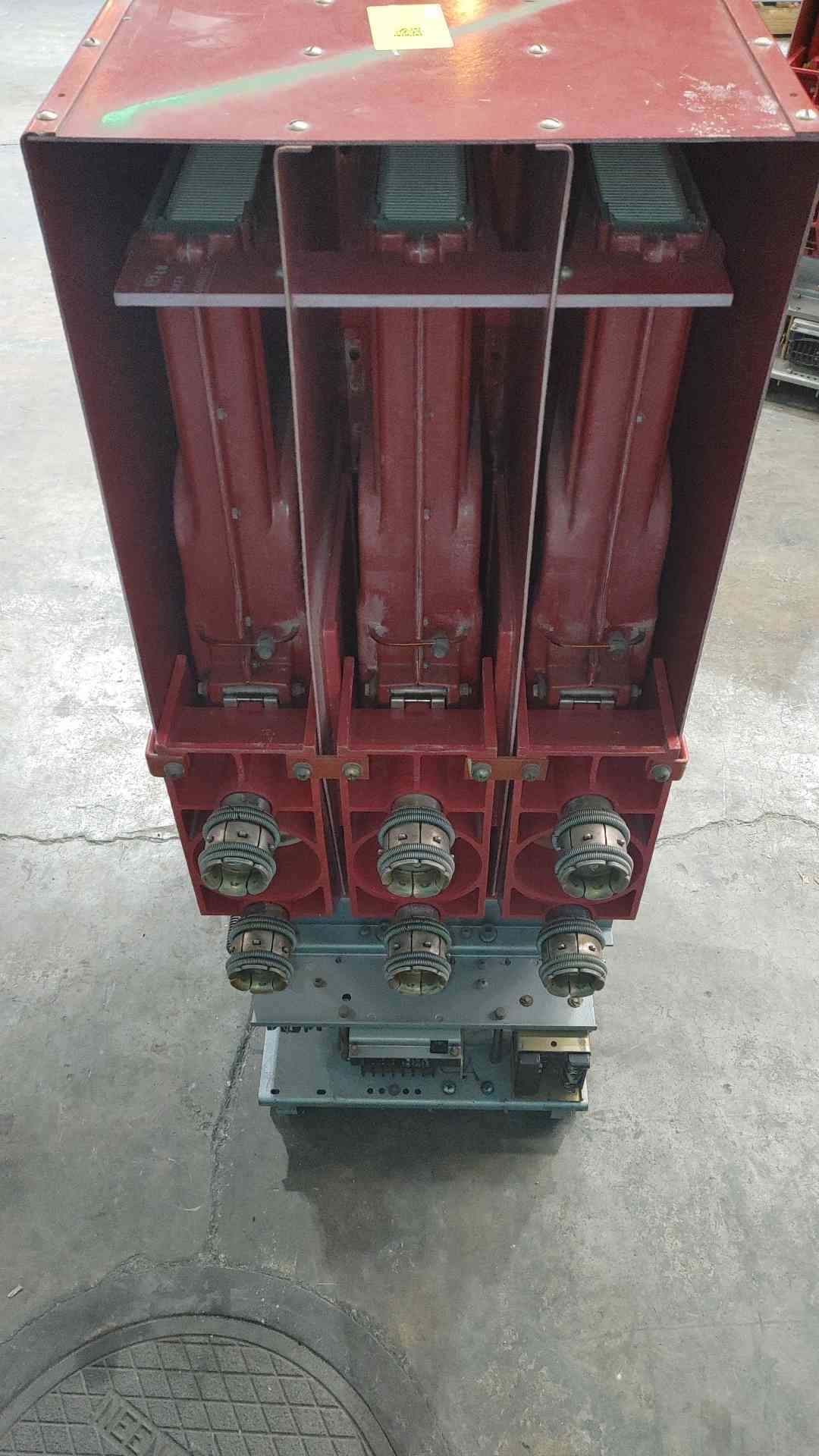 ITE 5HK250 1200Amp 5KV Power Circuit Breaker 5HK 250 MVA 125VDC Draw Out