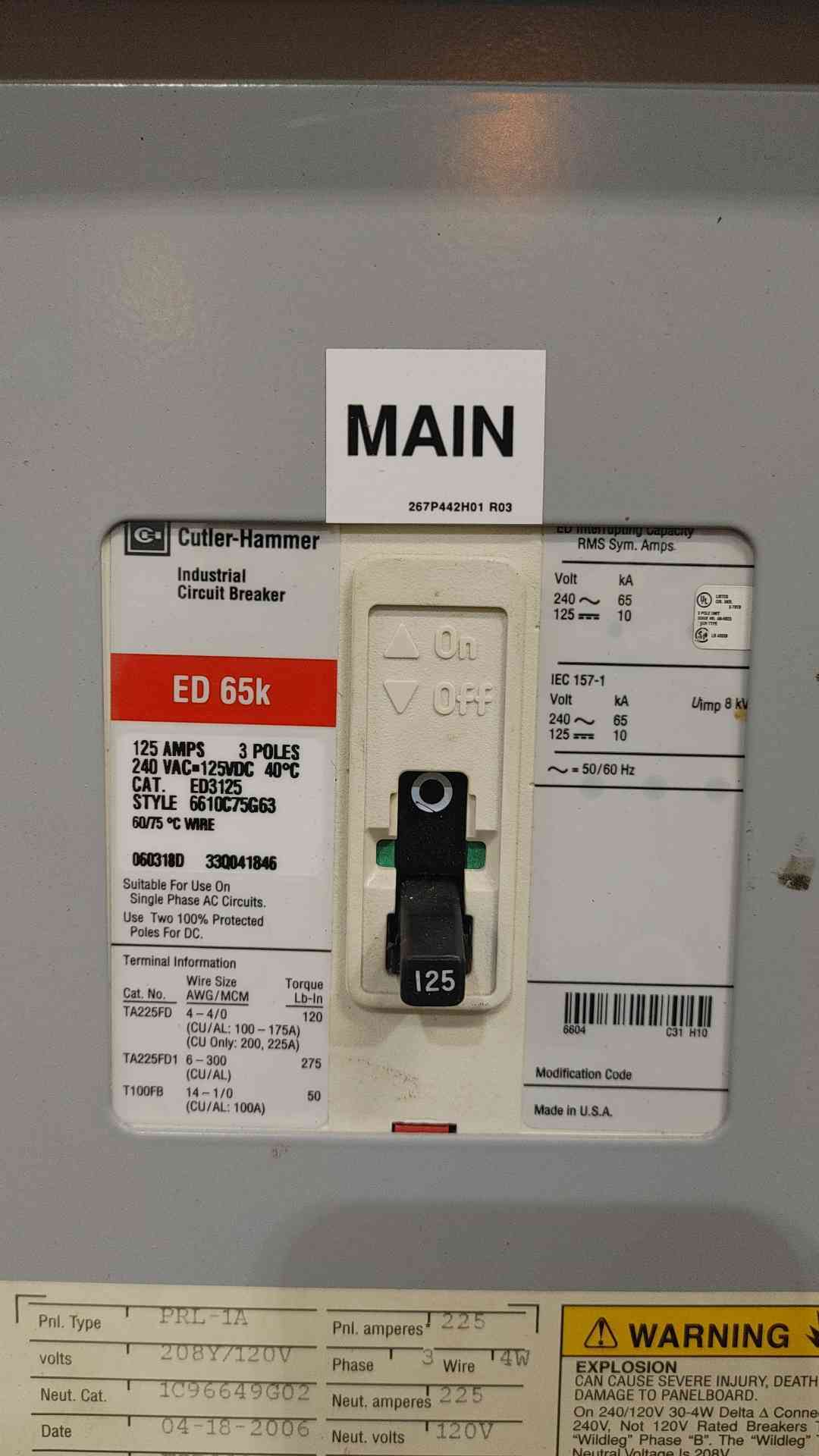 Eaton Cutler Hammer PRL1a 3 Phase Panelboard 125A Main ED3125 225A Max 2x 70A