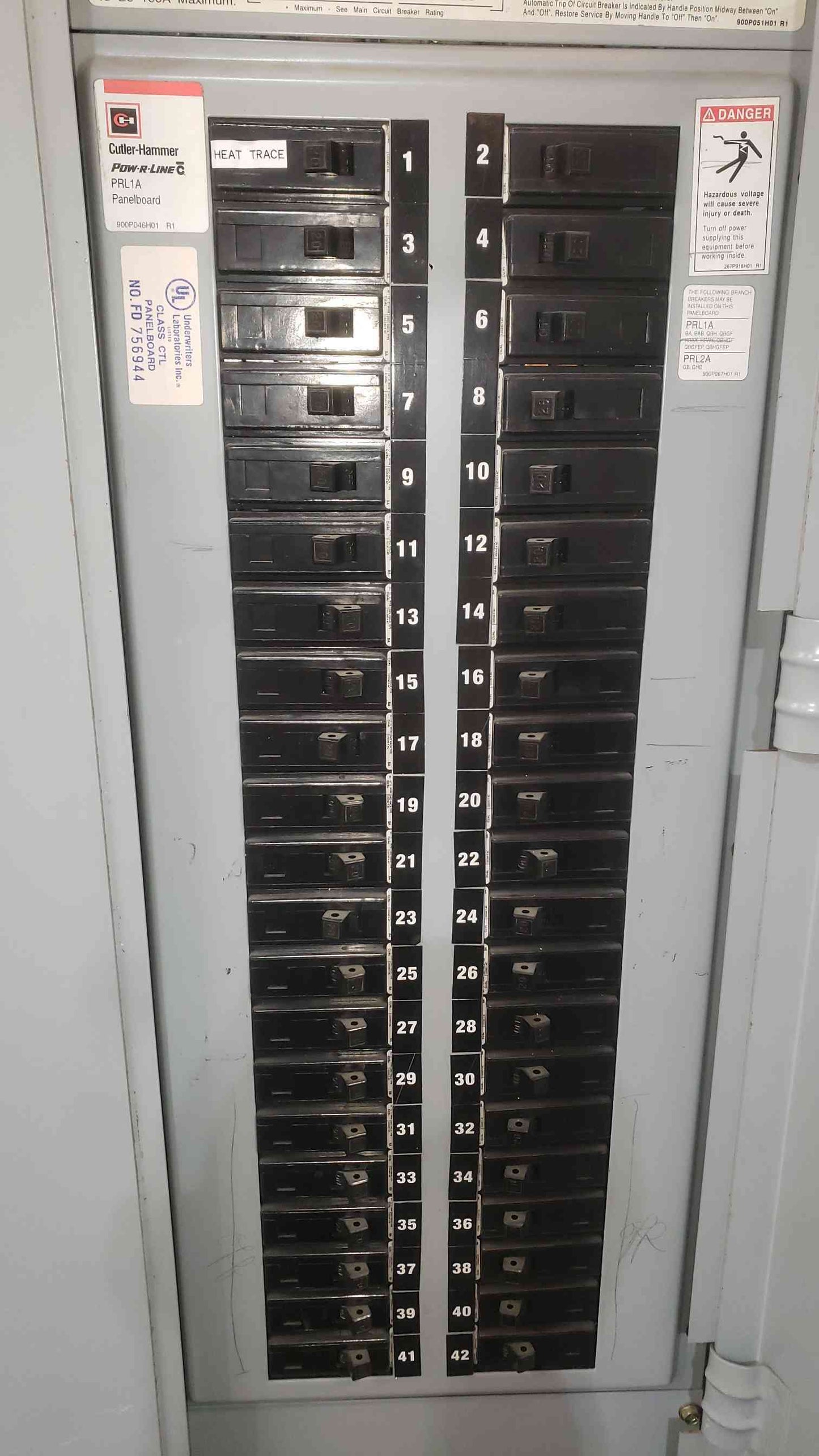 Eaton Cutler Hammer PRL1a 3 Phase Panelboard 125A Main ED3125W 42x 20A YS2048