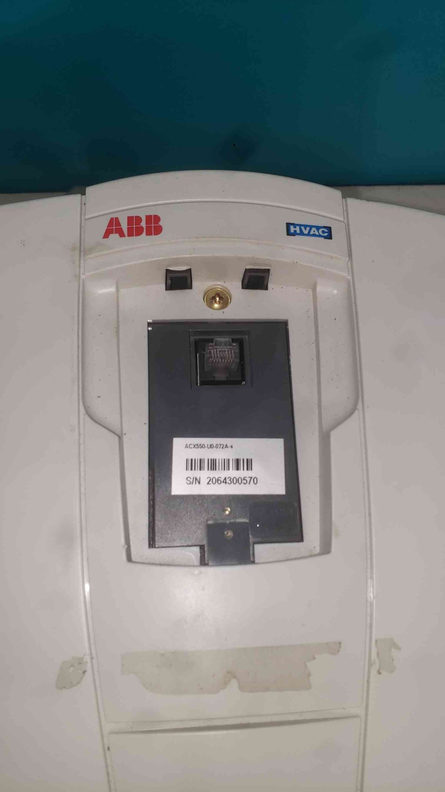 ABB ACH550-PD-072A-4 VFD Variable Frequency Drive 50HP 480V 3PH HVAC Disconnect