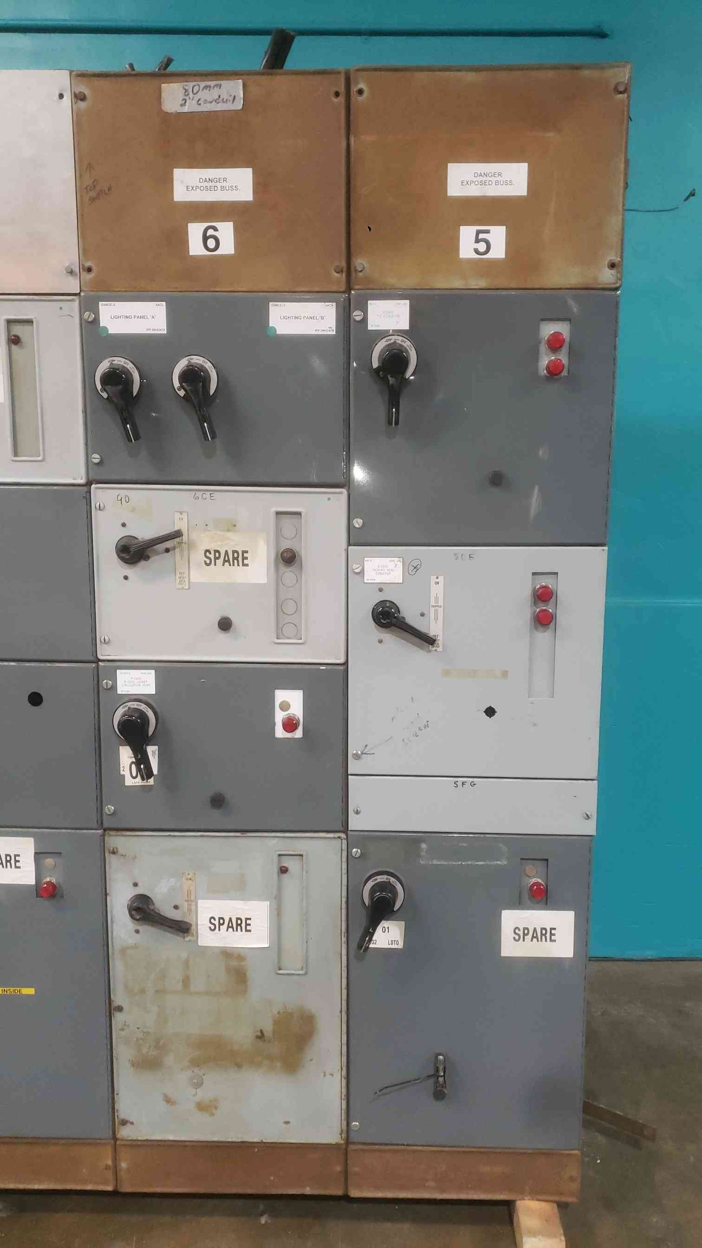 Square D Model 4 Industrial Motor Control Center MCC 4 Section Lineup 11 Bucket