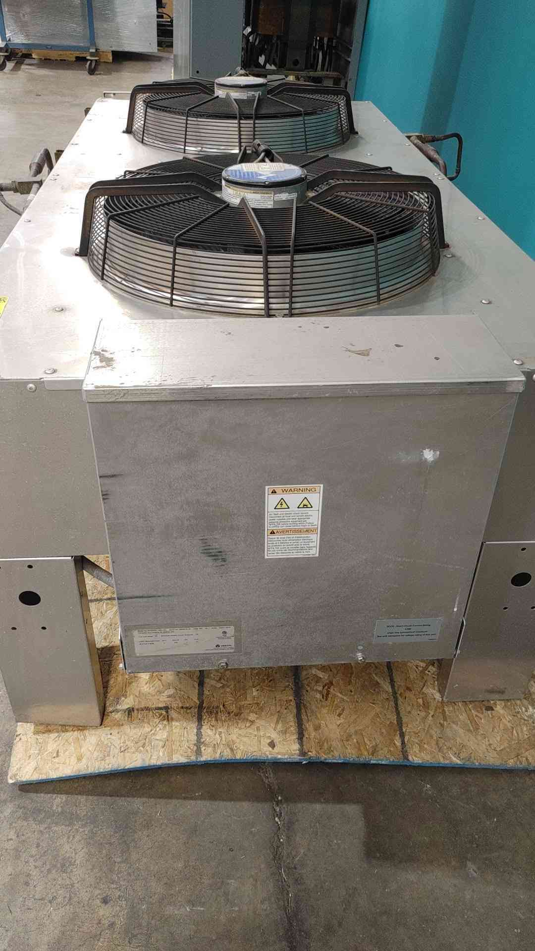 Vertiv Liebert 460V 3Ph Air Cooled Condenser MCS056E8ADS889 2x Ziehl Abegg EC Fan