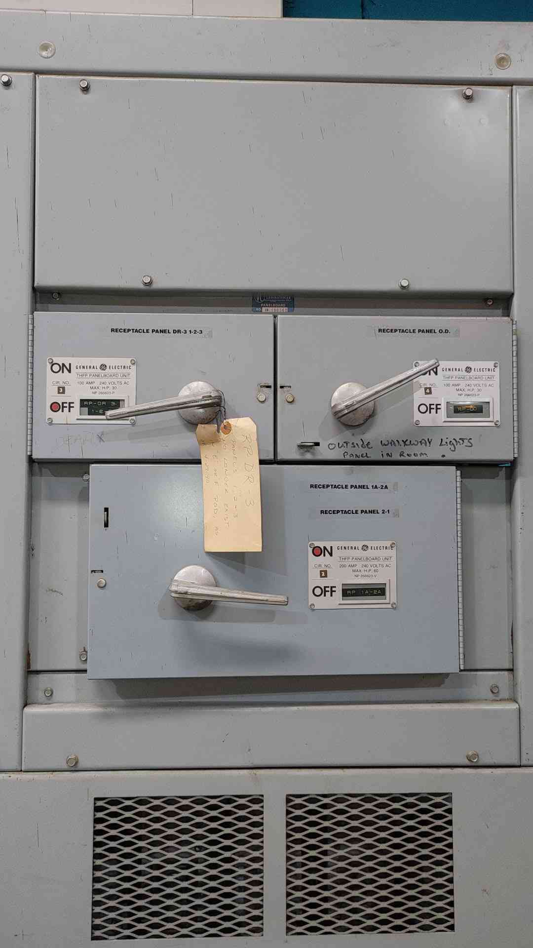 GE AV-Line 2000A Switchboard THPC3620B 2000 Amp High Pressure Switch THFP Fused