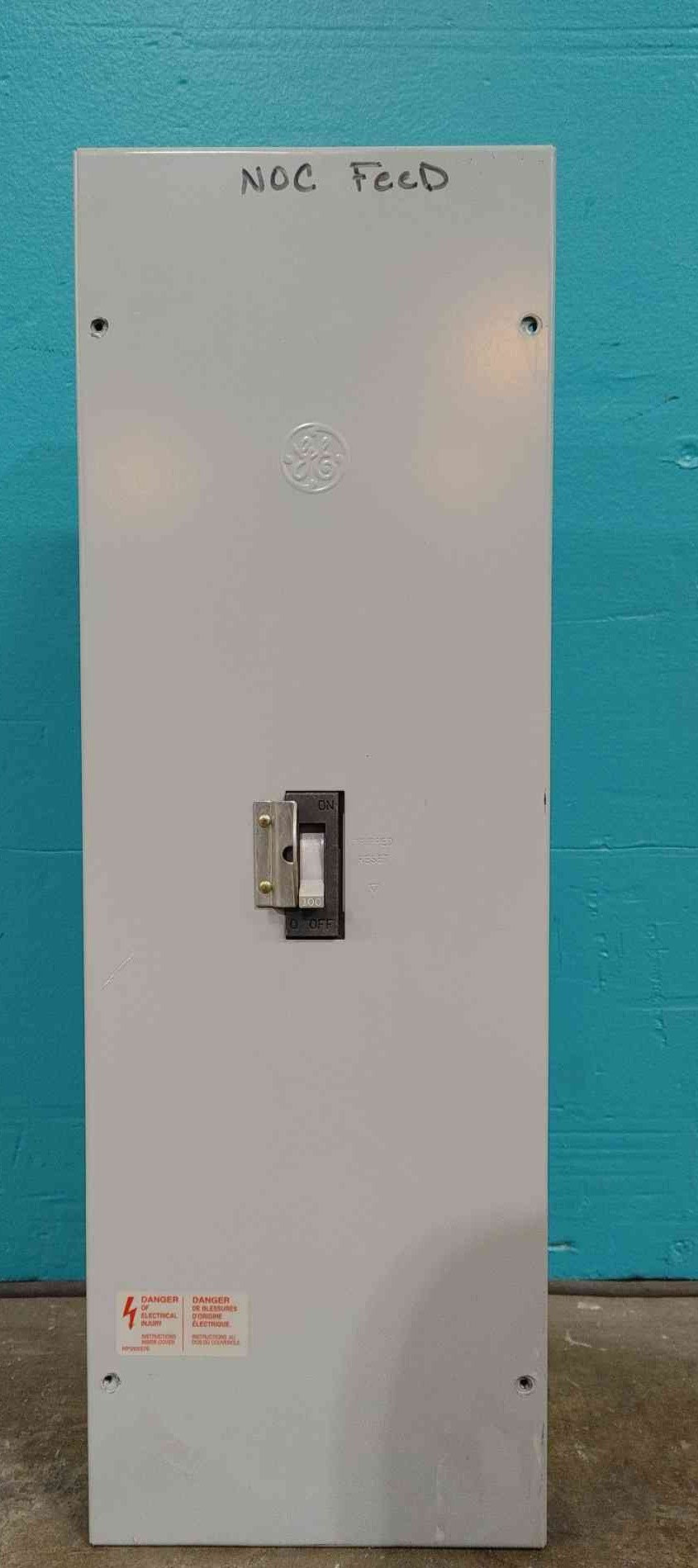 GE TED134100WL 100A 480V 3-Pole Circuit Breaker & Enclosure TED134100