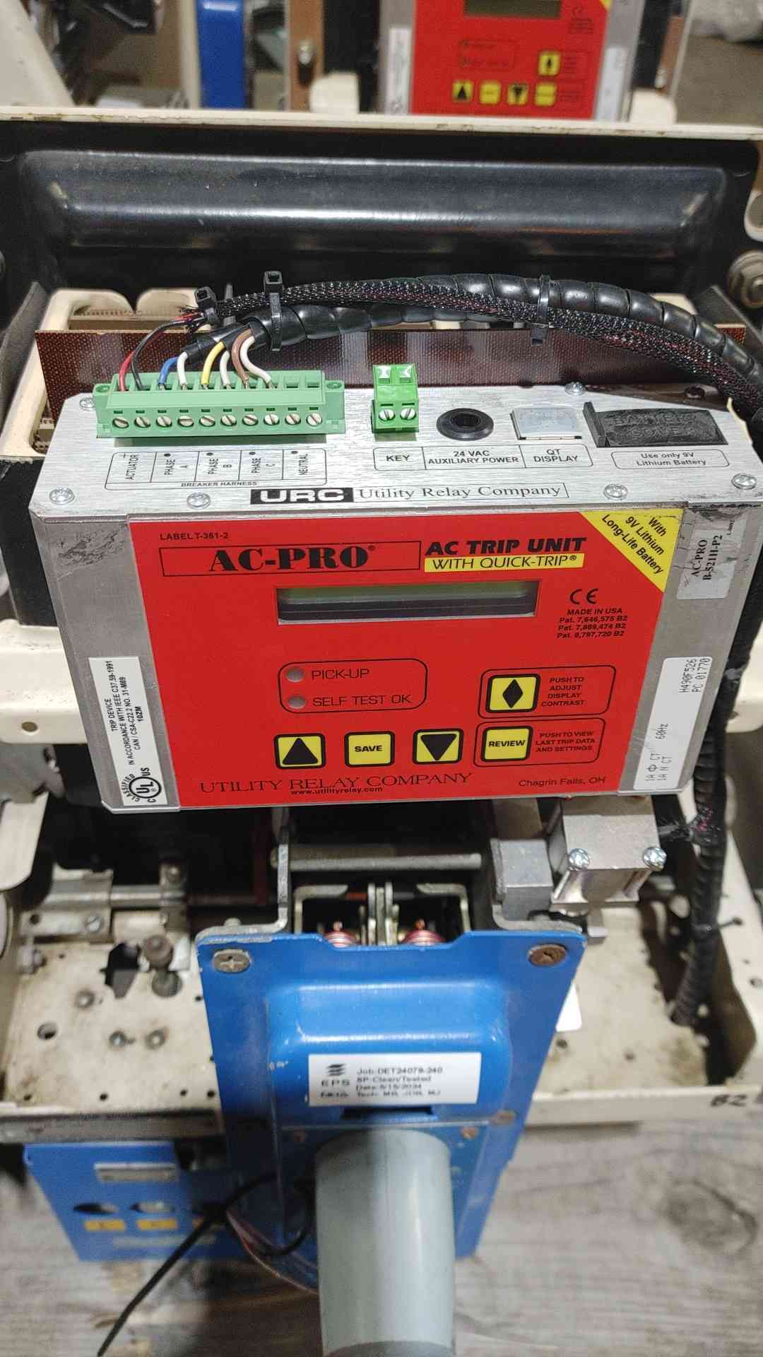 GE AKU-2A-25-1 600A Frame Circuit Breaker 600V Drawout URC AC-PRO Trip Unit NETA
