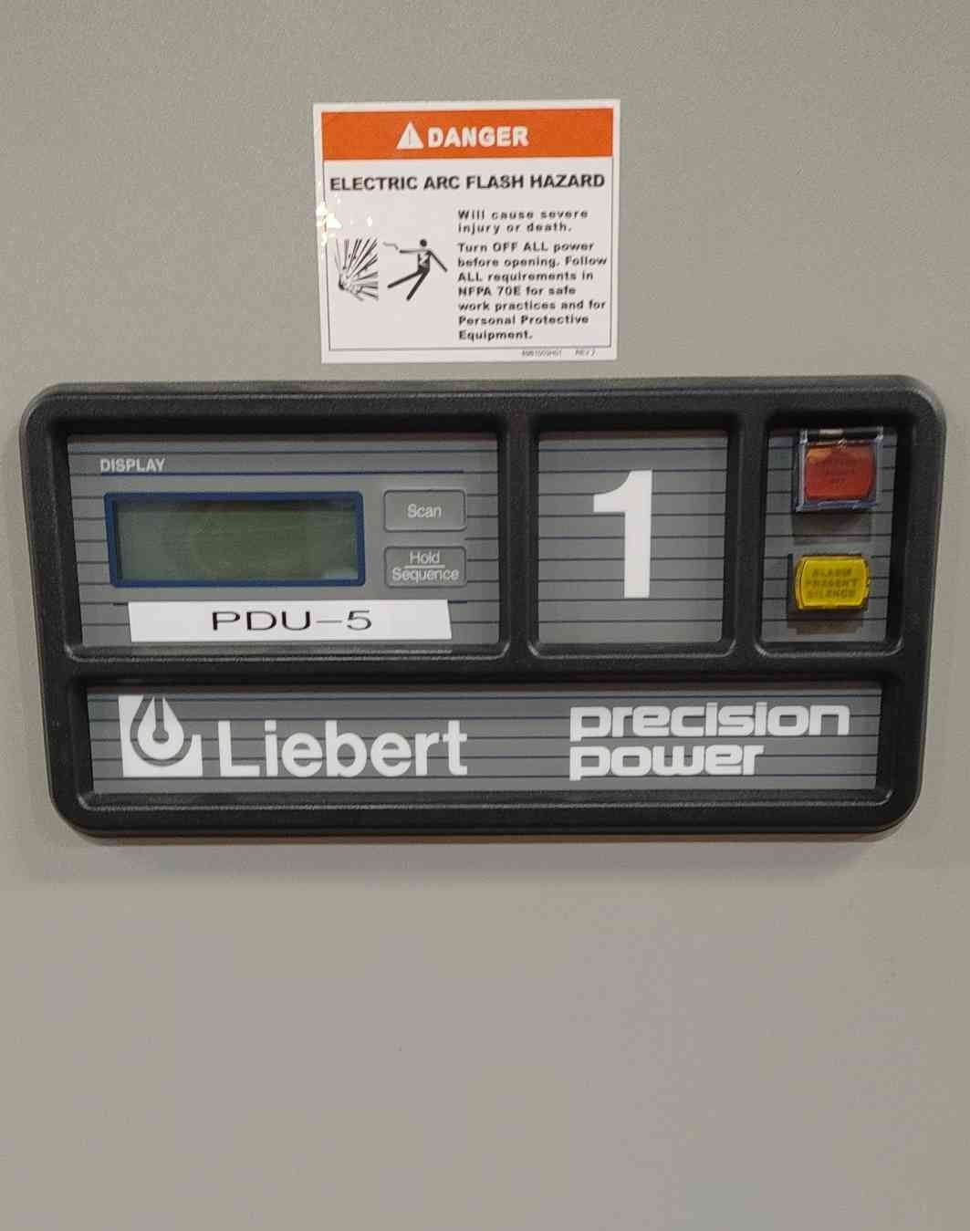 Liebert PPA225C 225 kVA Power Distribution Center PDU 480V to 208V 120V Transformer