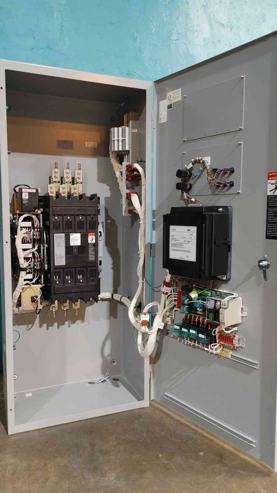 ASCO 7000 Series 115A Automatic Transfer Switch 480V 3Ph ATS J7ADTS030150N5XC