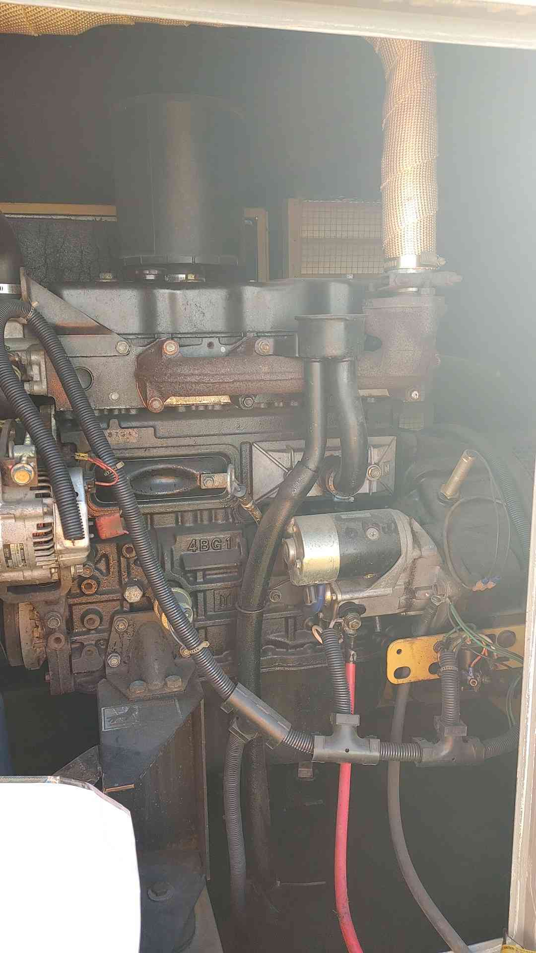 Elliott Power Systems 40 kW Diesel Generator Isuzu 4BG1 120/240V 40RD Enclosed 973h TESTED